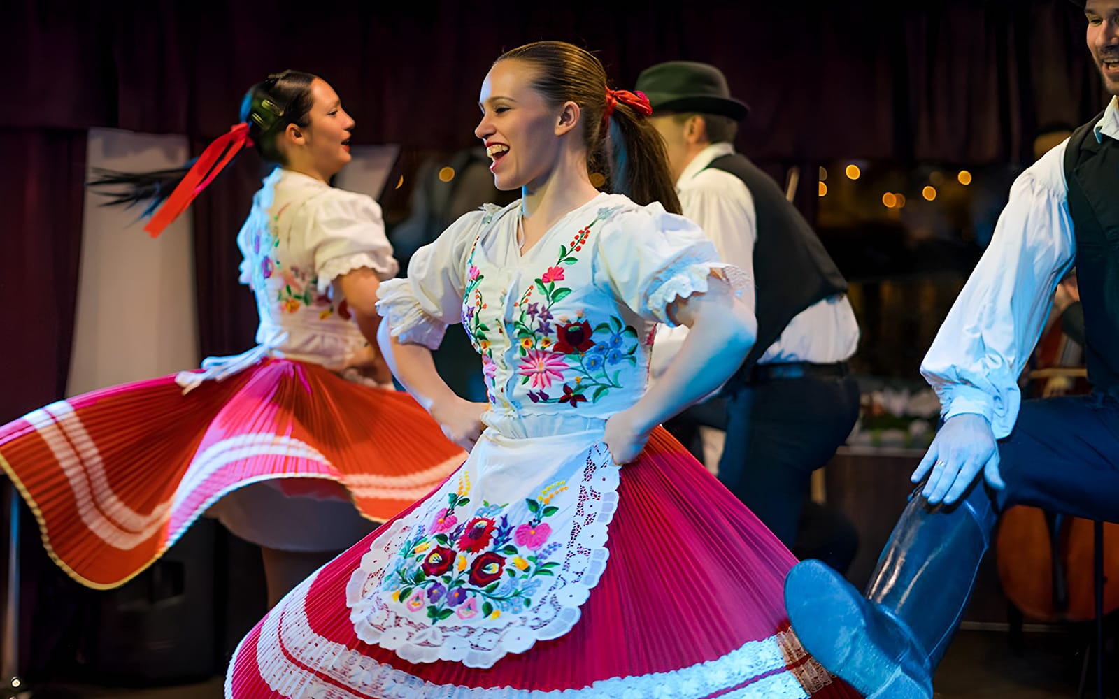 Budapest: Danube Dinner Cruise with 7-Course Menu & Folklore Show tickets in Budapest - Attractions | TickYourList