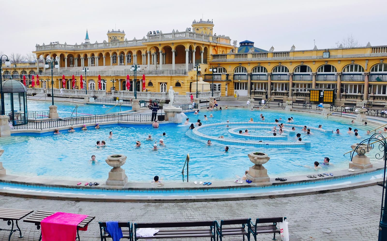 Skip the Line Ticket to Széchenyi Spa & Dinner Cruise with Live Music