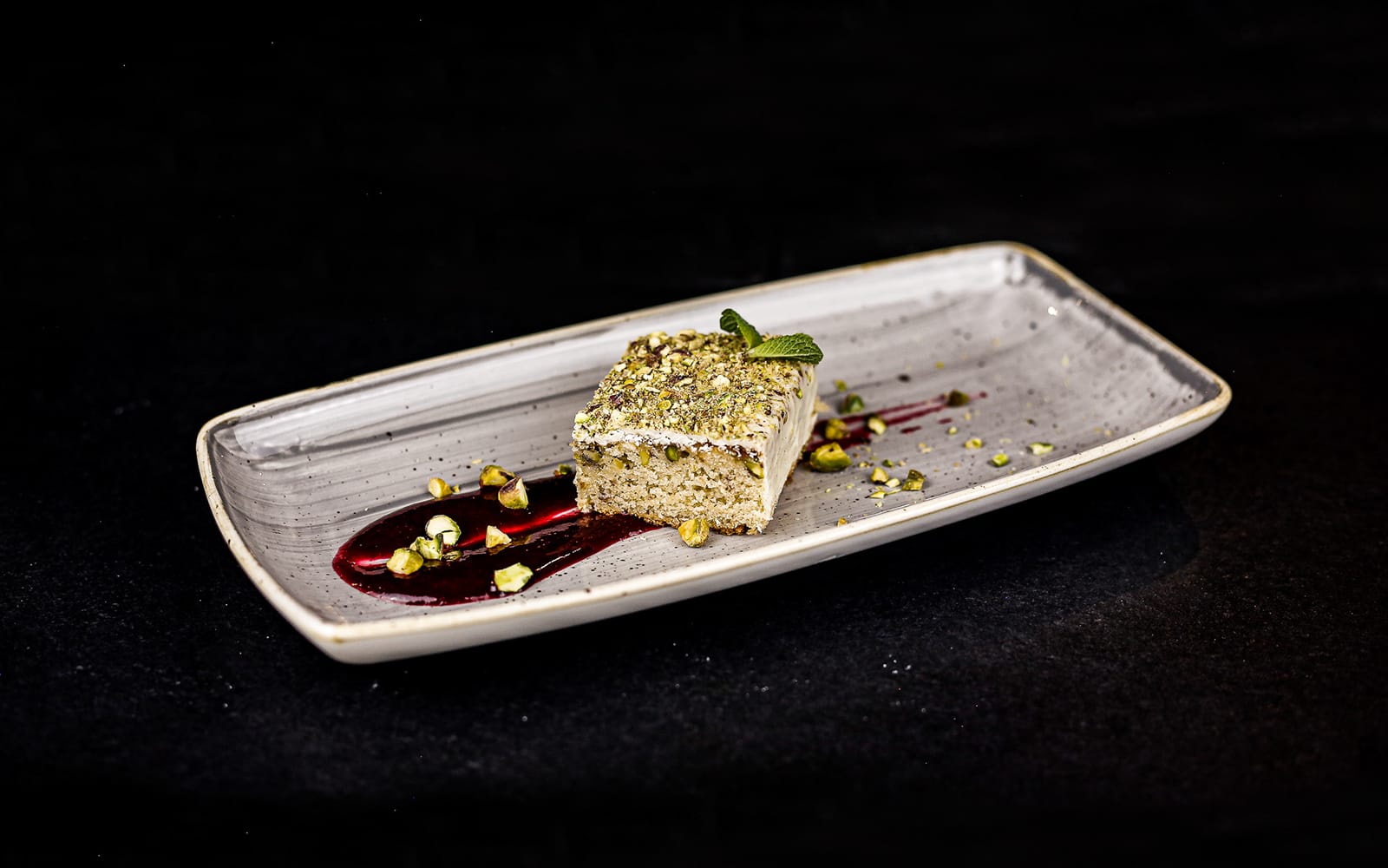 Budapest Dinner Cruise with Folklore Show tickets in Budapest - Highlights | TickYourList