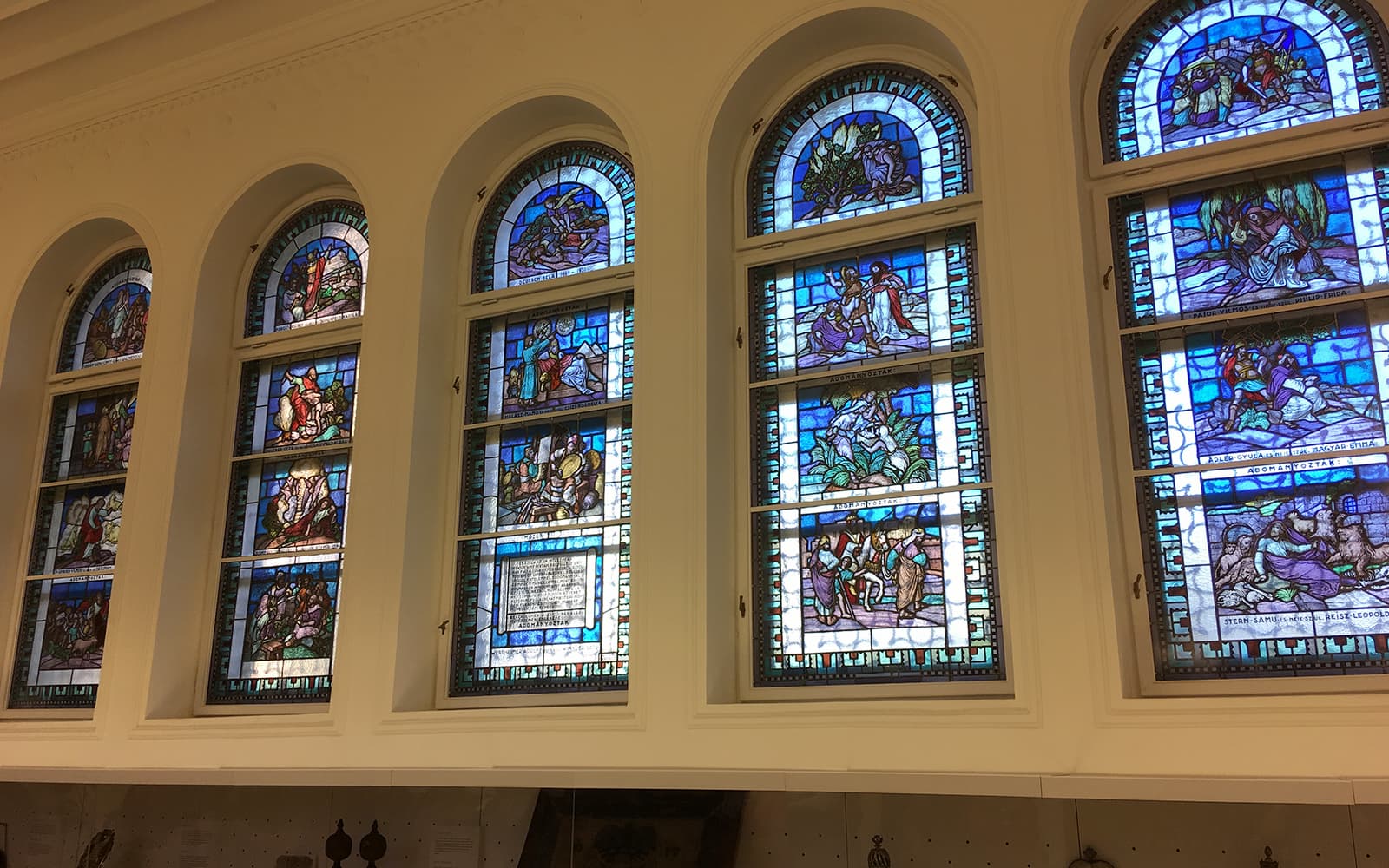 Jewish Heritage Tour with Admission to Dohany Street Synagogue tickets in Budapest - Attractions | TickYourList