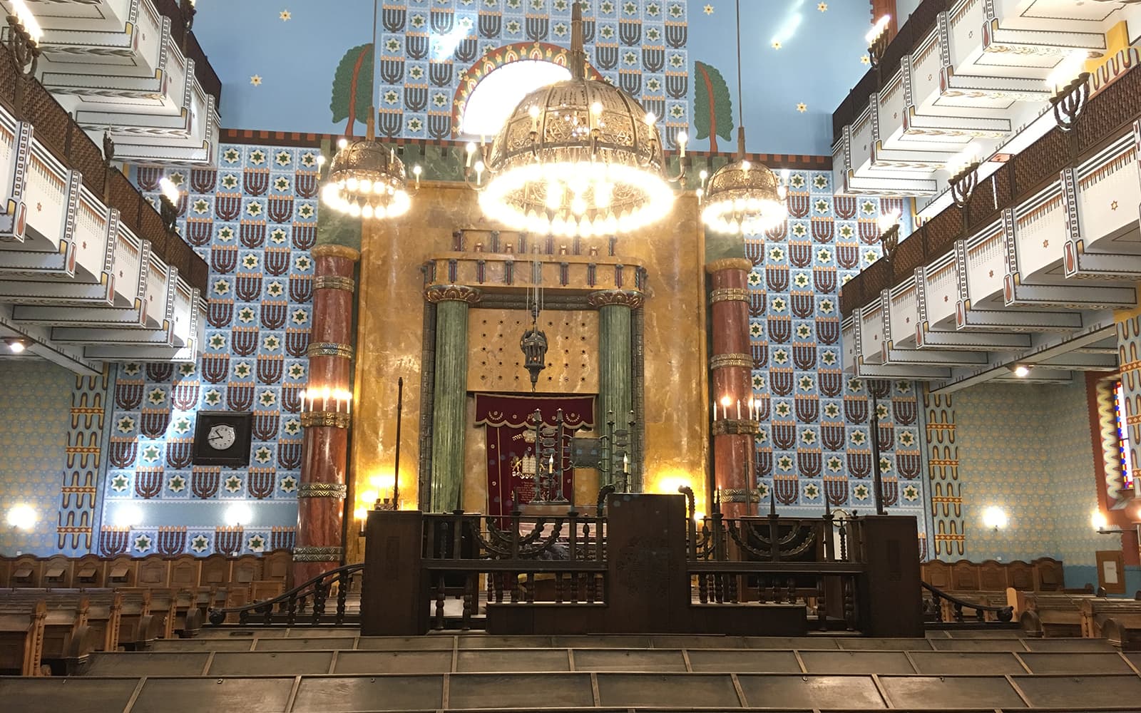 Jewish Heritage Tour with Admission to Dohany Street Synagogue tickets in Budapest - Highlights | TickYourList