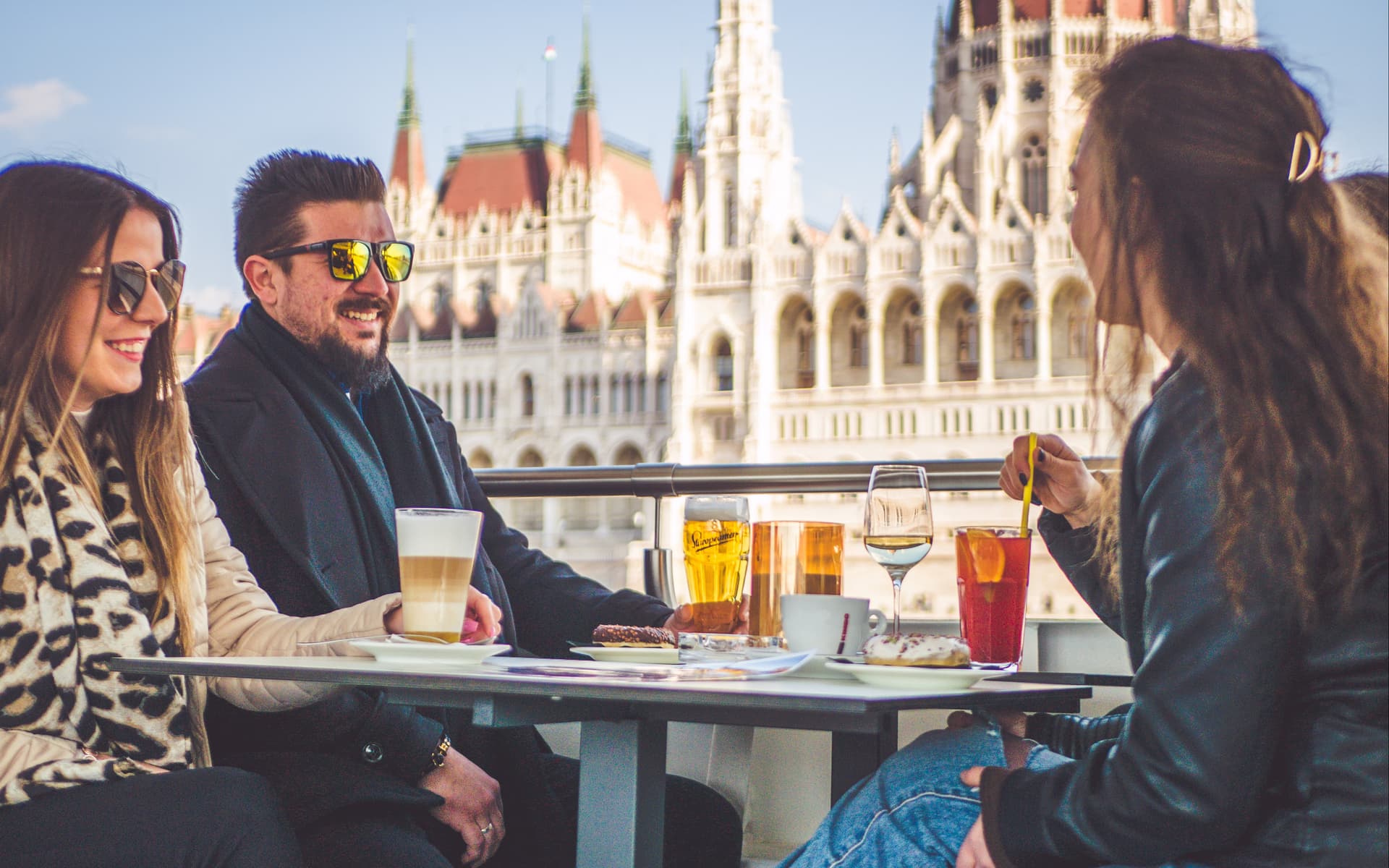 Budapest: 70-Minute Sightseeing Brunch Cruise tickets in Budapest - Attractions | TickYourList