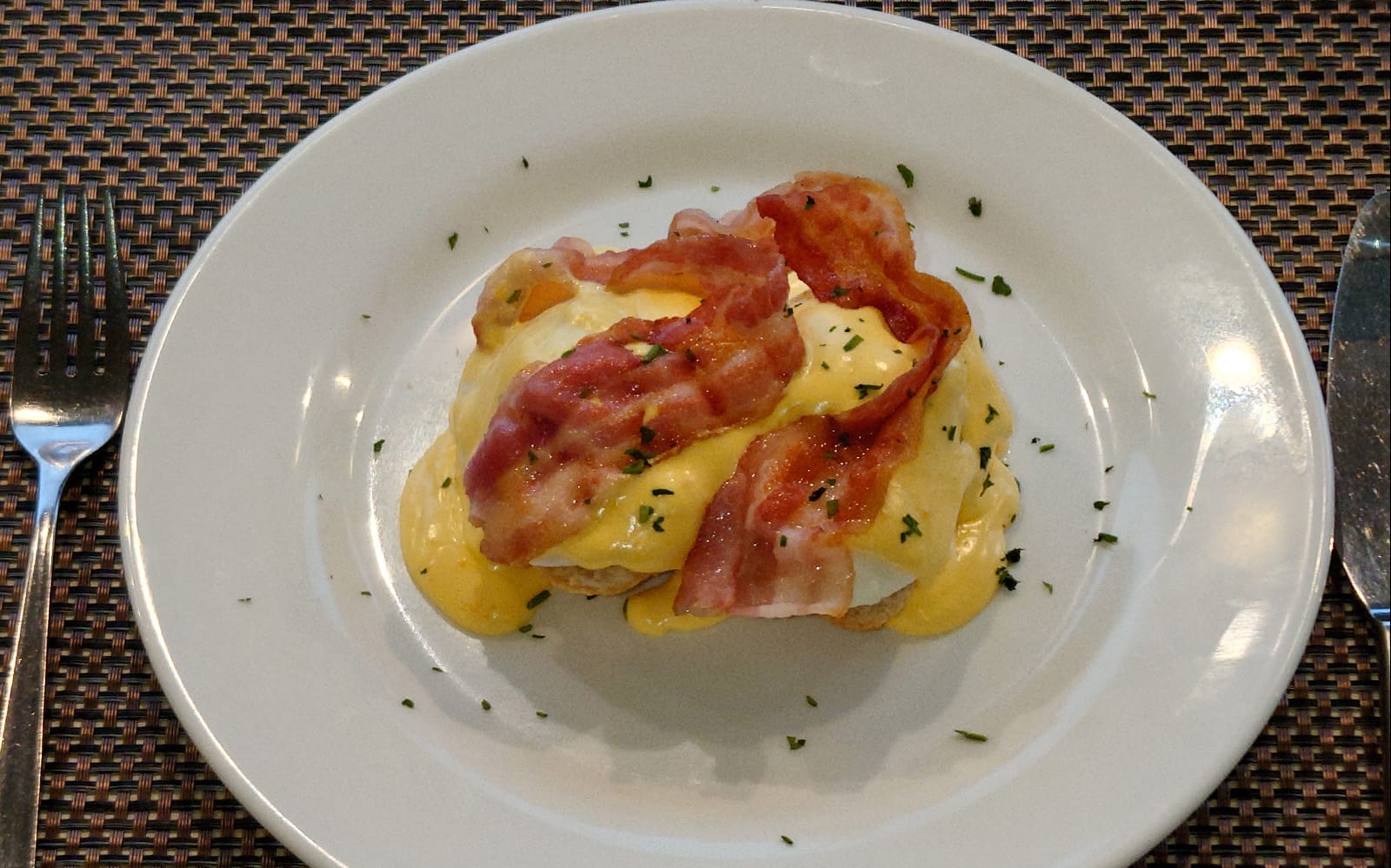 Budapest: 70-Minute Sightseeing Brunch Cruise tickets in Budapest - Activities | TickYourList