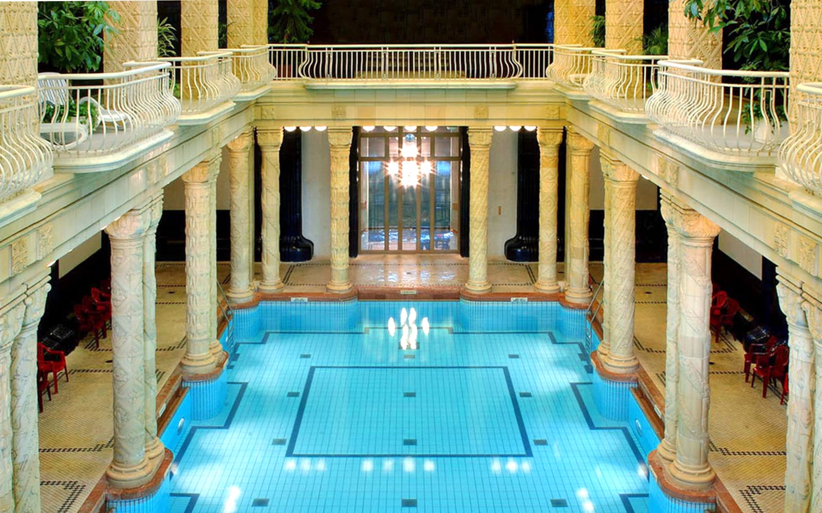 Gellert Spa Tickets with Locker or Private Cabin in Budapest - Attractions | TickYourList
