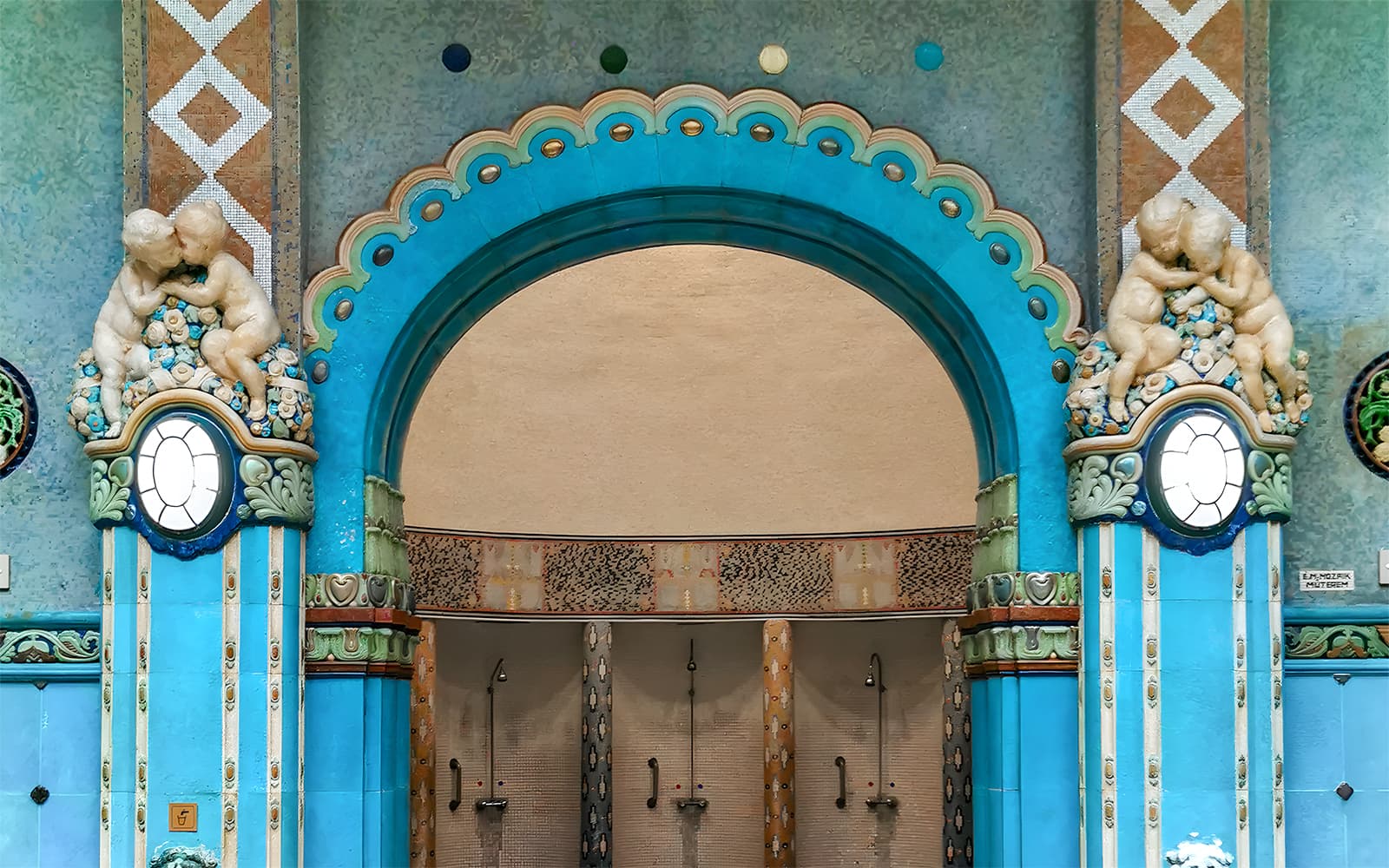 Gellert Spa Tickets with Locker or Private Cabin in Budapest - Activities | TickYourList