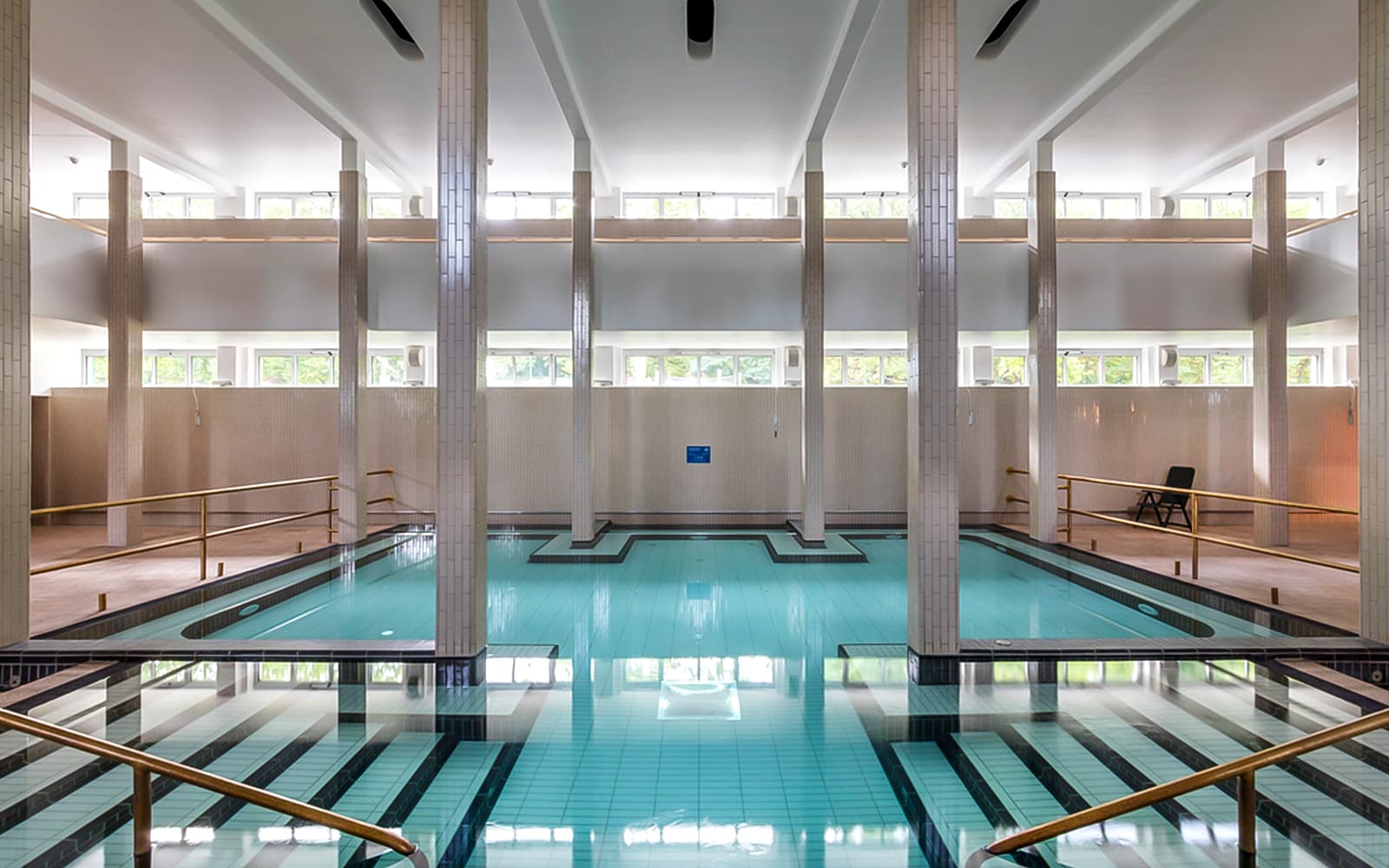 Palatinus Spa: Entry Ticket with Locker or Private Cabin in Budapest - Attractions | TickYourList