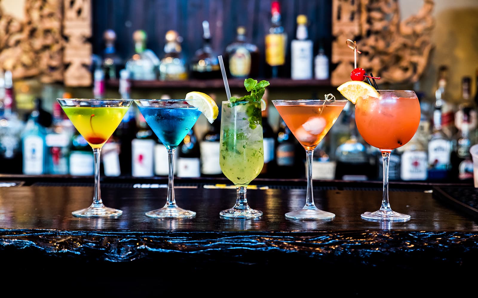 Boat Tour in Budapest with 3 Drink Options