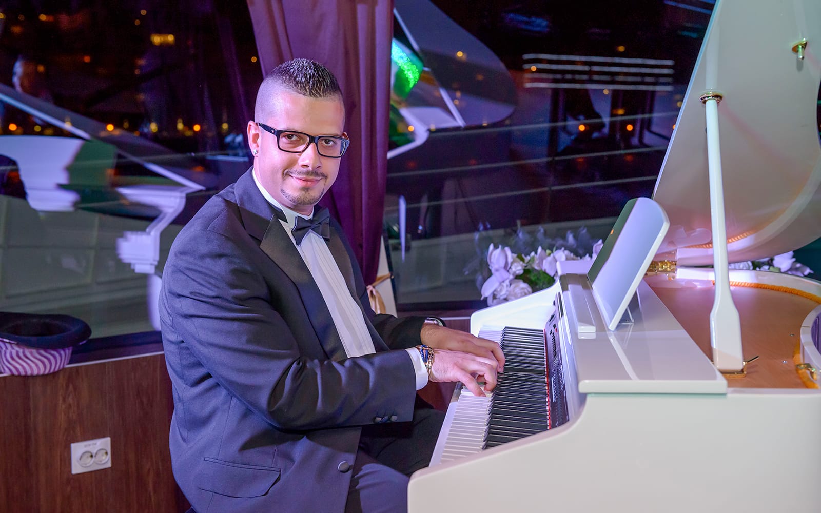 New Year’s Eve Gala Dinner Cruise with Piano Battle Show at Budapest tickets in Budapest - Attractions | TickYourList