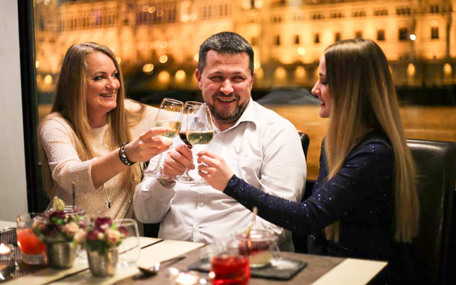 New Year’s Eve Gala Dinner Cruise with Piano Battle Show at Budapest tickets in Budapest - Highlights | TickYourList