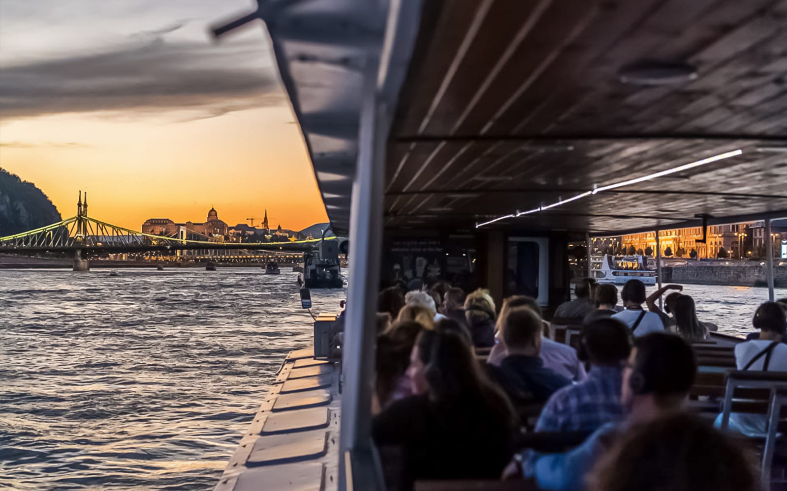 Budapest Danube River City Highlights Cruise with Audio Guide tickets in Budapest - Attractions | TickYourList