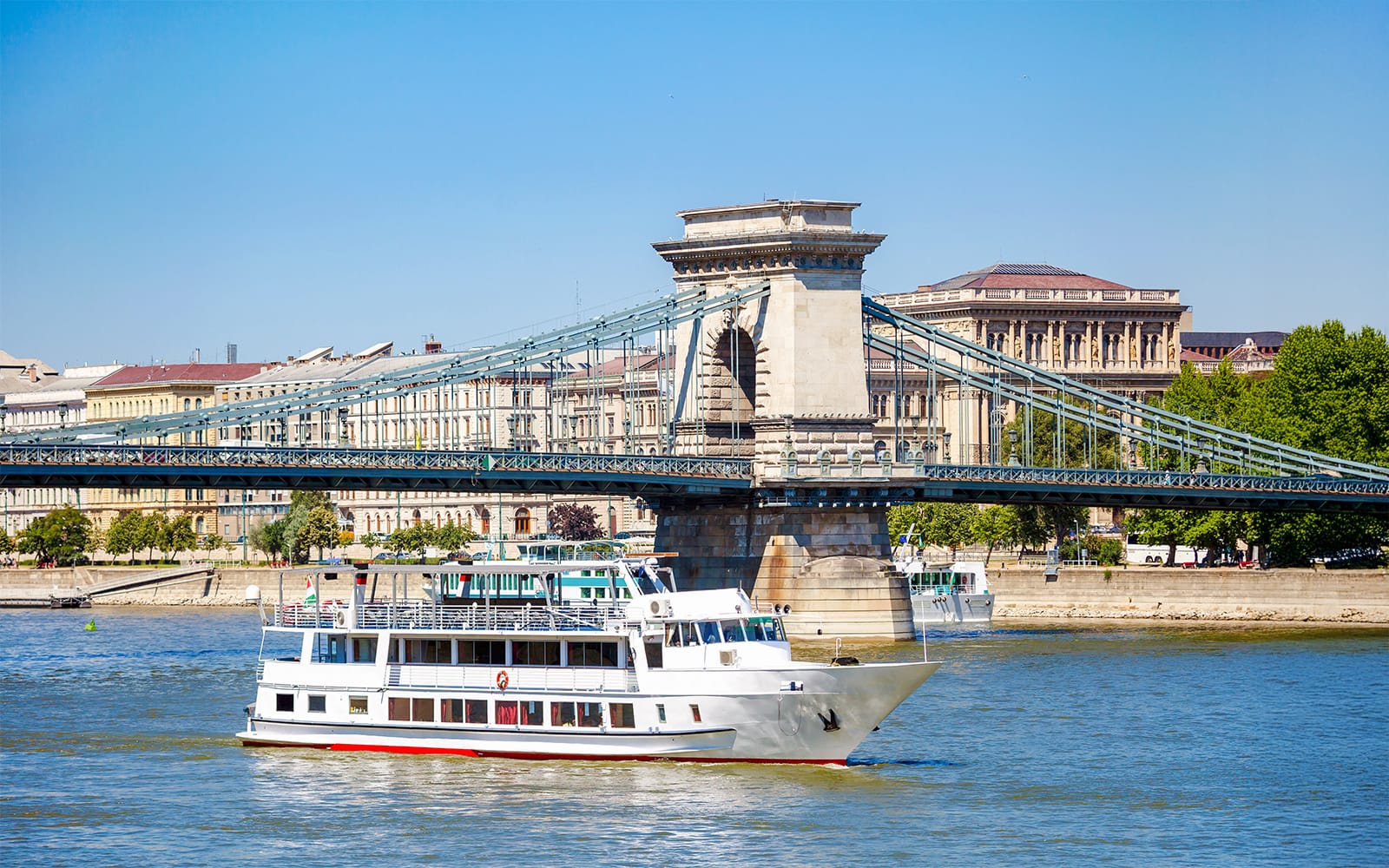Budapest Danube River Sightseeing Cruise with Drinks tickets in Budapest - Activities | TickYourList