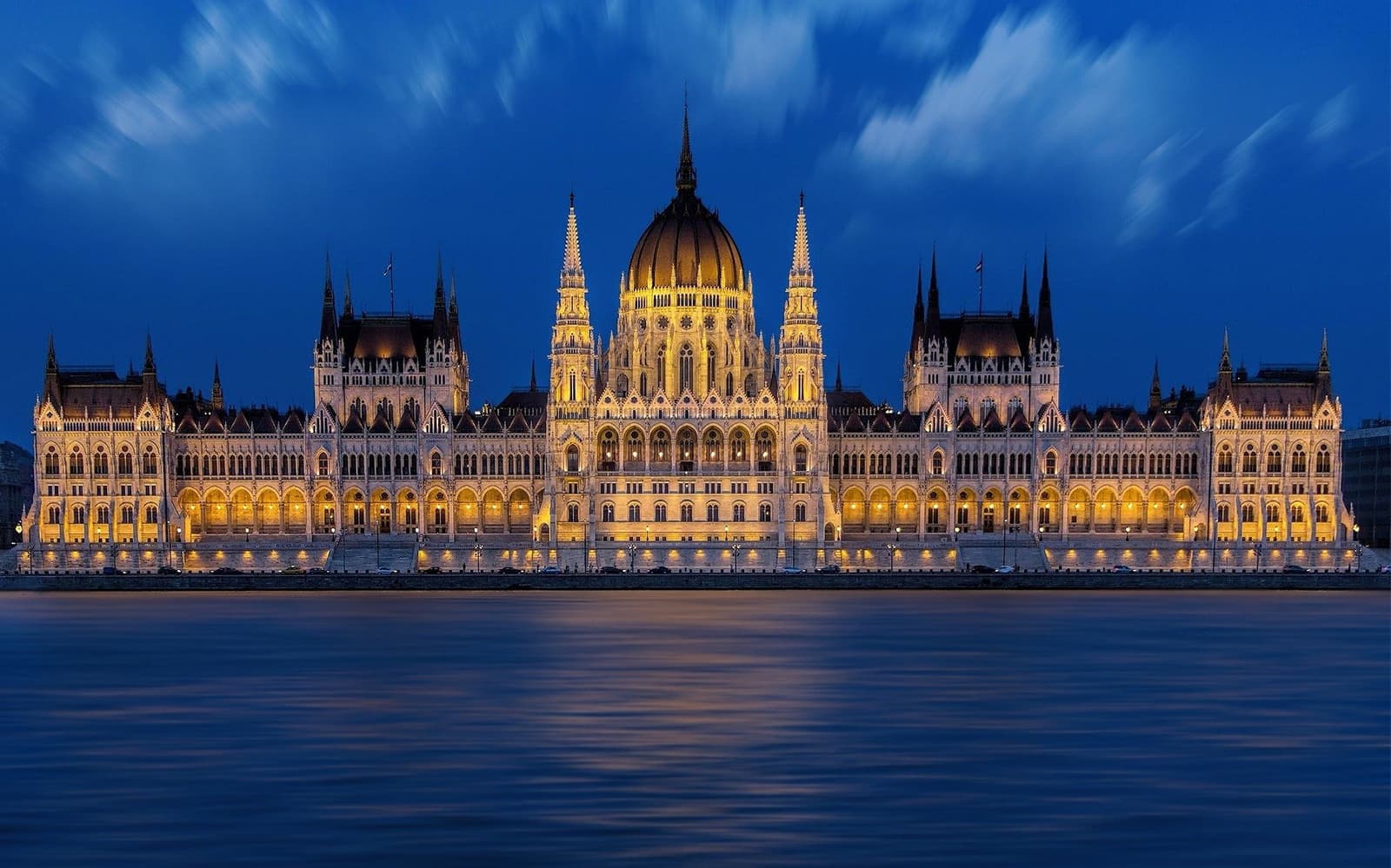 Combo: Hungarian Parliament Guided Tour + Museum of Fine Arts Tickets in Budapest - Activities | TickYourList