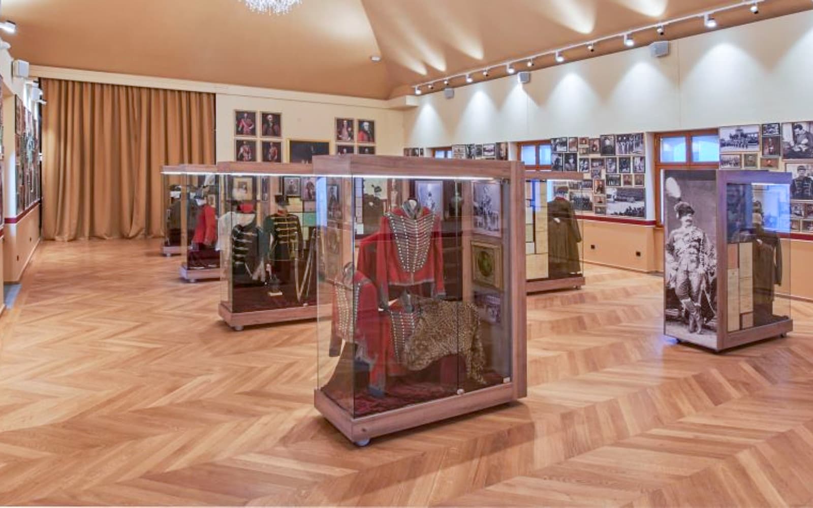 Tickets to Hungarian Royal Guard Exhibition & Royal Riding Hall with a 3-Course Meal in Buda Castle in Budapest - Activities | TickYourList