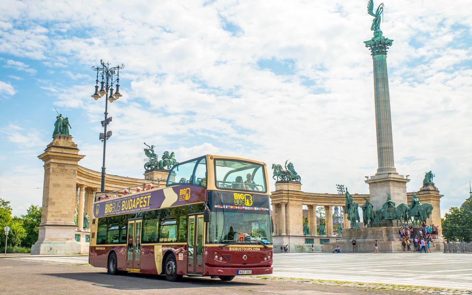 Combo (Save 13%): Budapest Hop-On Hop-Off Bus Tour + Szechenyi Spa Full-Day Tickets with Locker in Budapest - Attractions | TickYourList