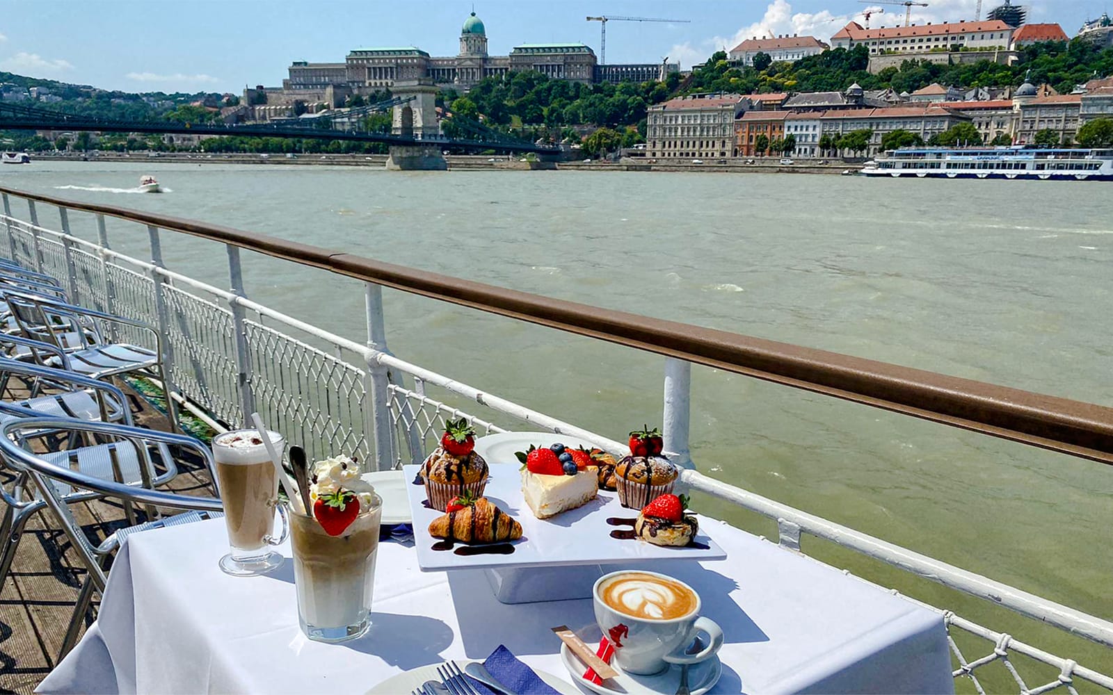 Budapest Danube River Sightseeing Cruise with Brunch & Drinks tickets in Budapest - Attractions | TickYourList