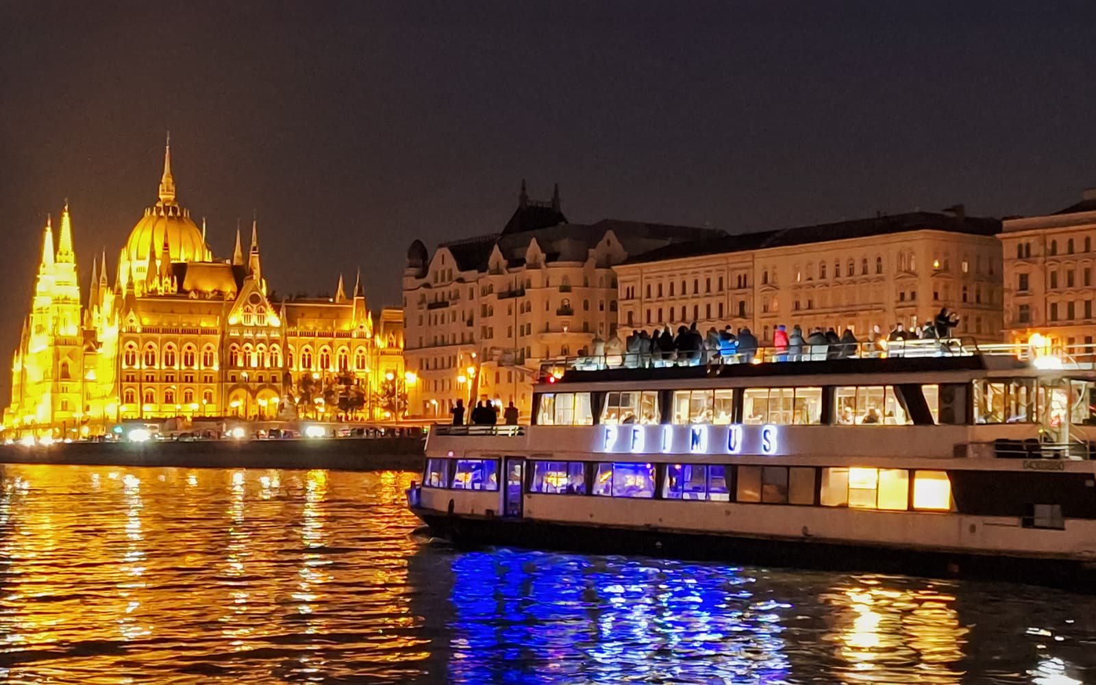 Budapest Danube River Nighttime Sightseeing Cruise