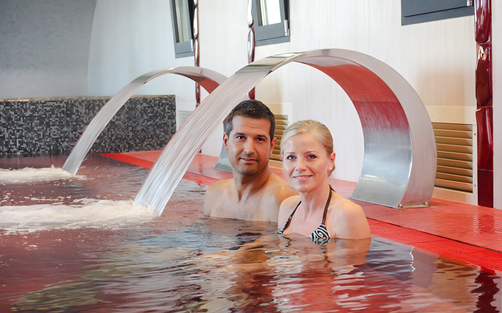 Combo (Save 5%): Full-Day Rudas Thermal Spa Tickets + Hungarian Parliament Audio Guided Tour in Budapest - Attractions | TickYourList