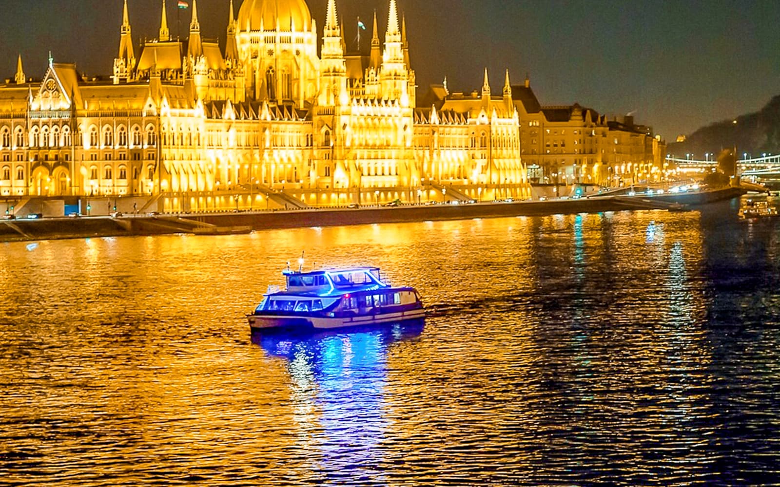 Budapest Danube River Dinner & Lights Cruise