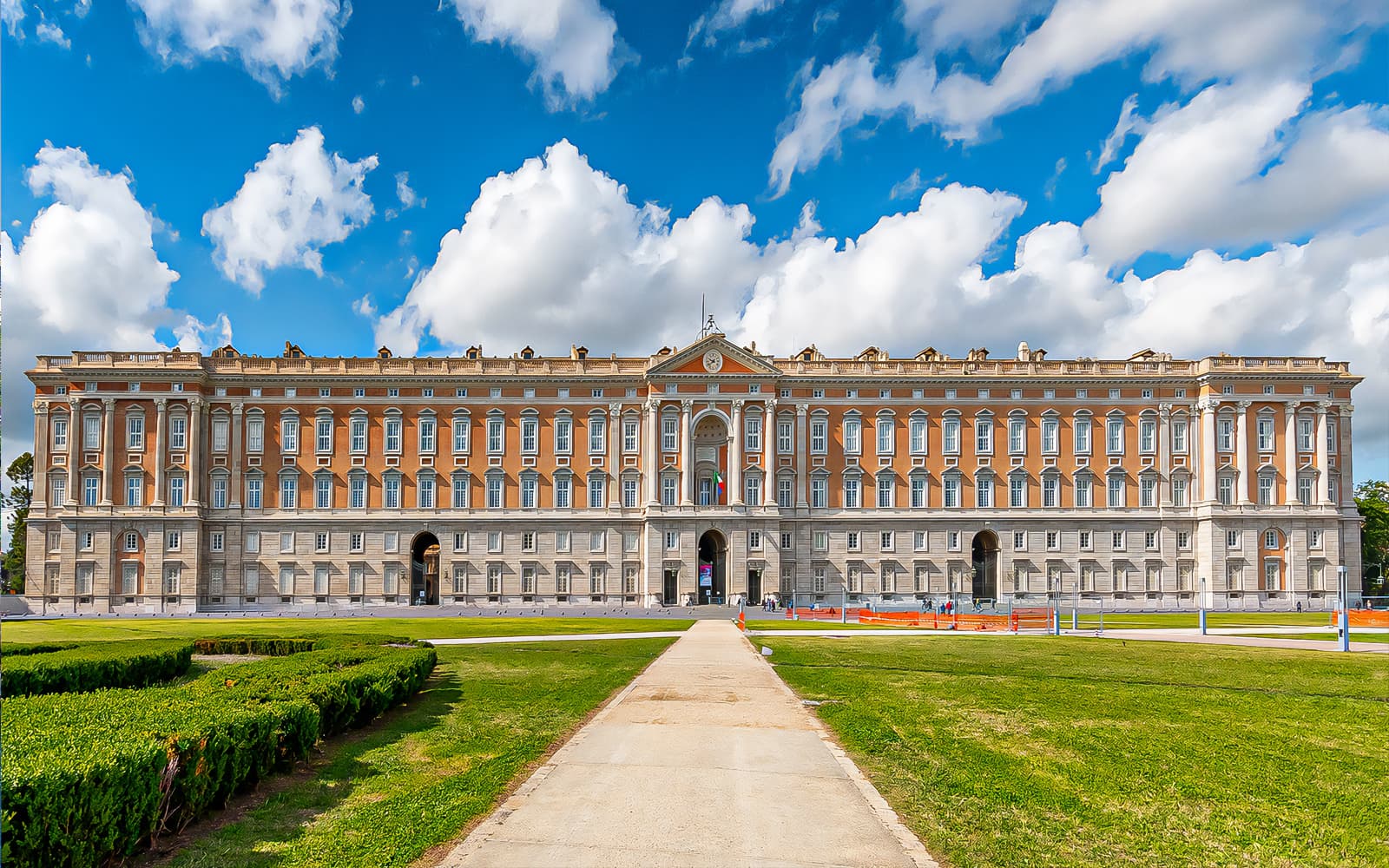 From Naples: Royal Palace of Caserta Day Trip