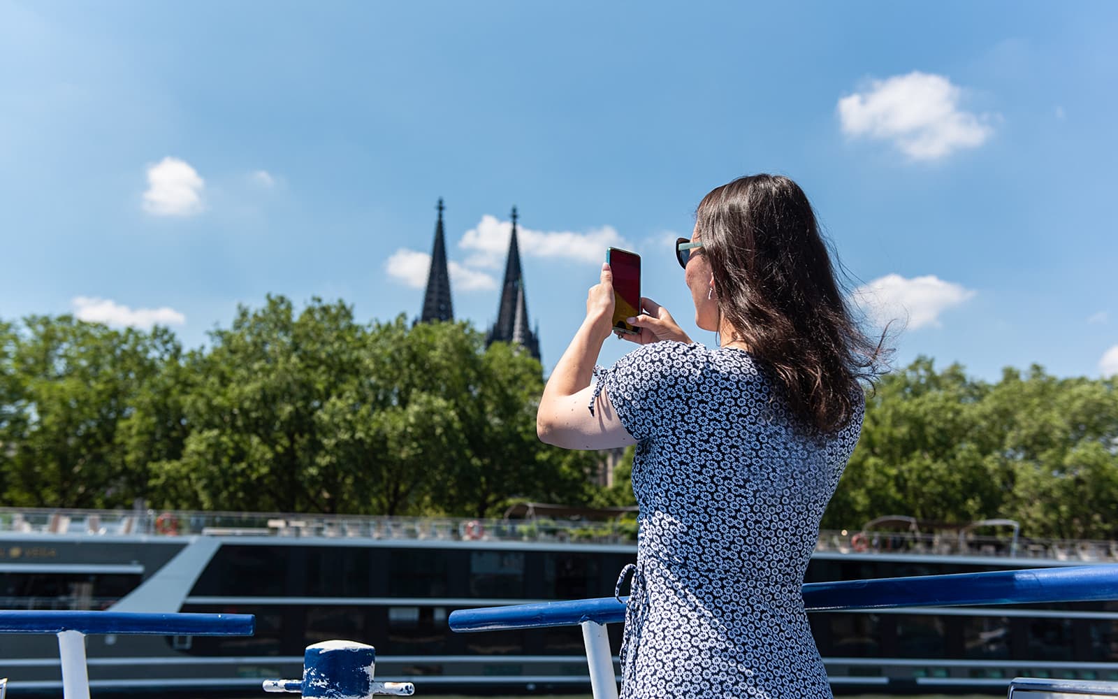 Cologne City Highlights Cruise tickets in Cologne - Features | TickYourList