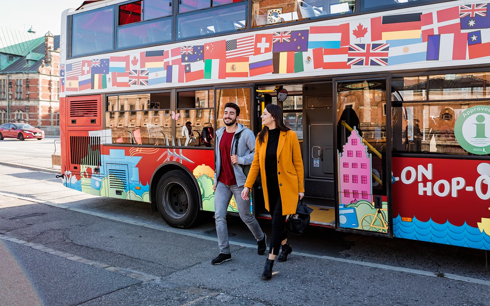 Red Sightseeing: 24-Hour Hop-On Hop-Off Tour of Copenhagen with Optional Boat Tour