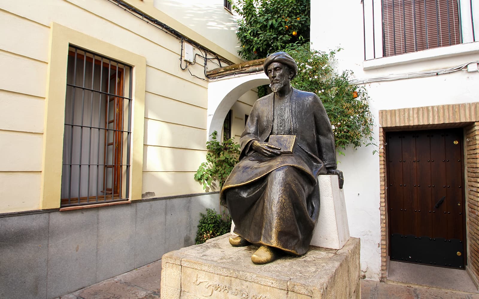 Cordoba Mosque-Cathedral & Jewish Quarter Guided Tour tickets in Cordoba - Features | TickYourList