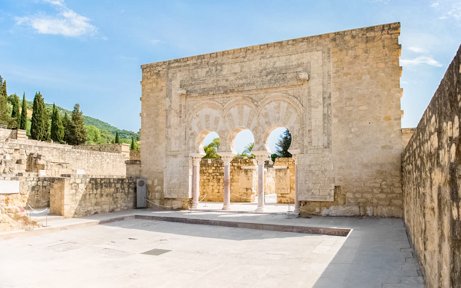 Medina Azahara Guided Tour with Skip-the-Line Tickets in Cordoba - Attractions | TickYourList