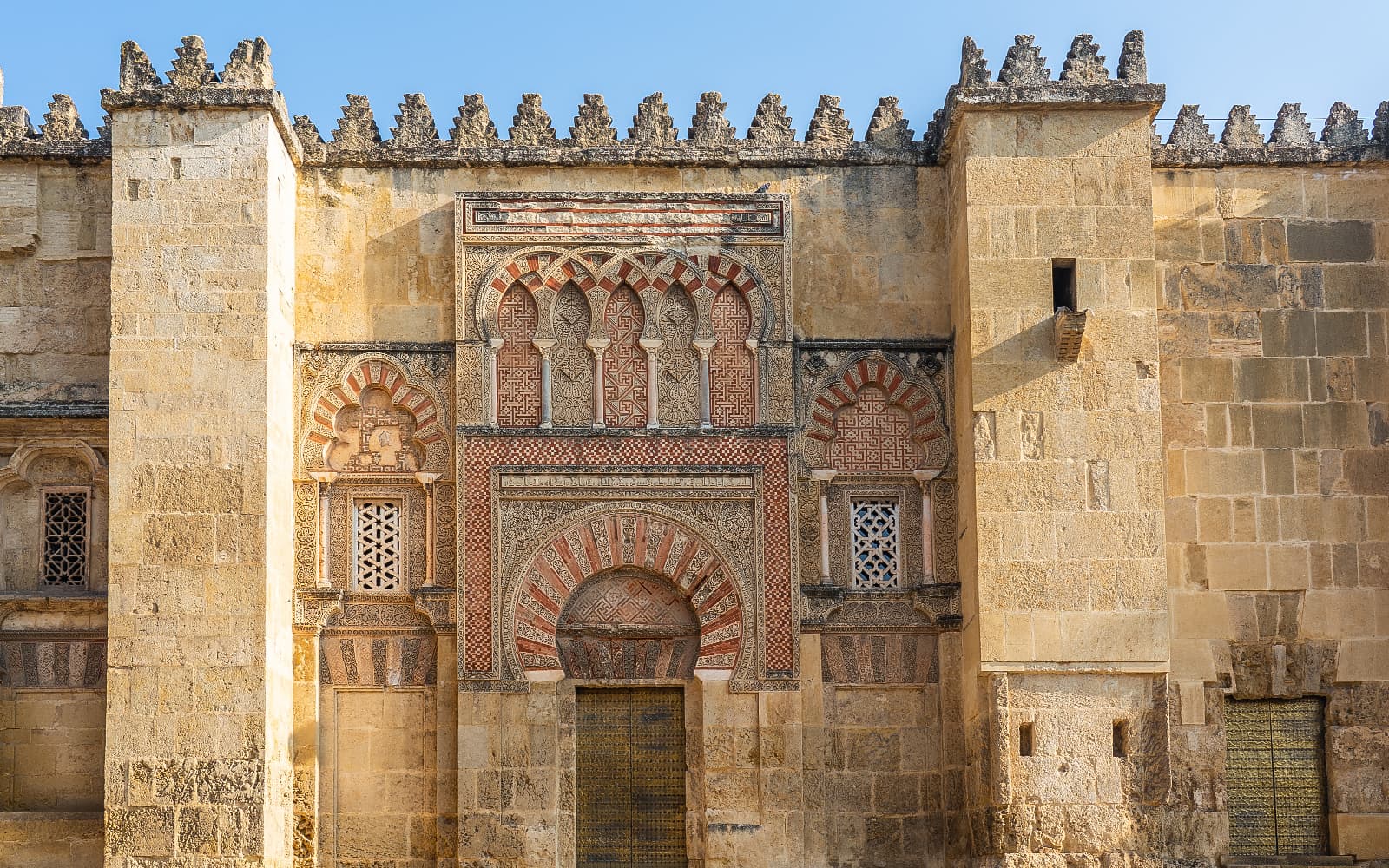 Day Tour of Córdoba from Seville with Córdoba Cathedral-Mosque Visit tickets in Seville - Attractions | TickYourList