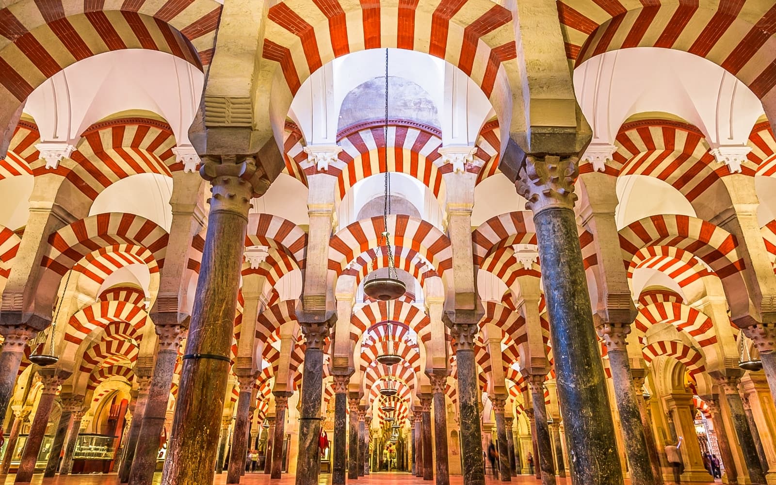 Day Tour of Córdoba from Seville with Córdoba Cathedral-Mosque Visit tickets in Seville - Features | TickYourList