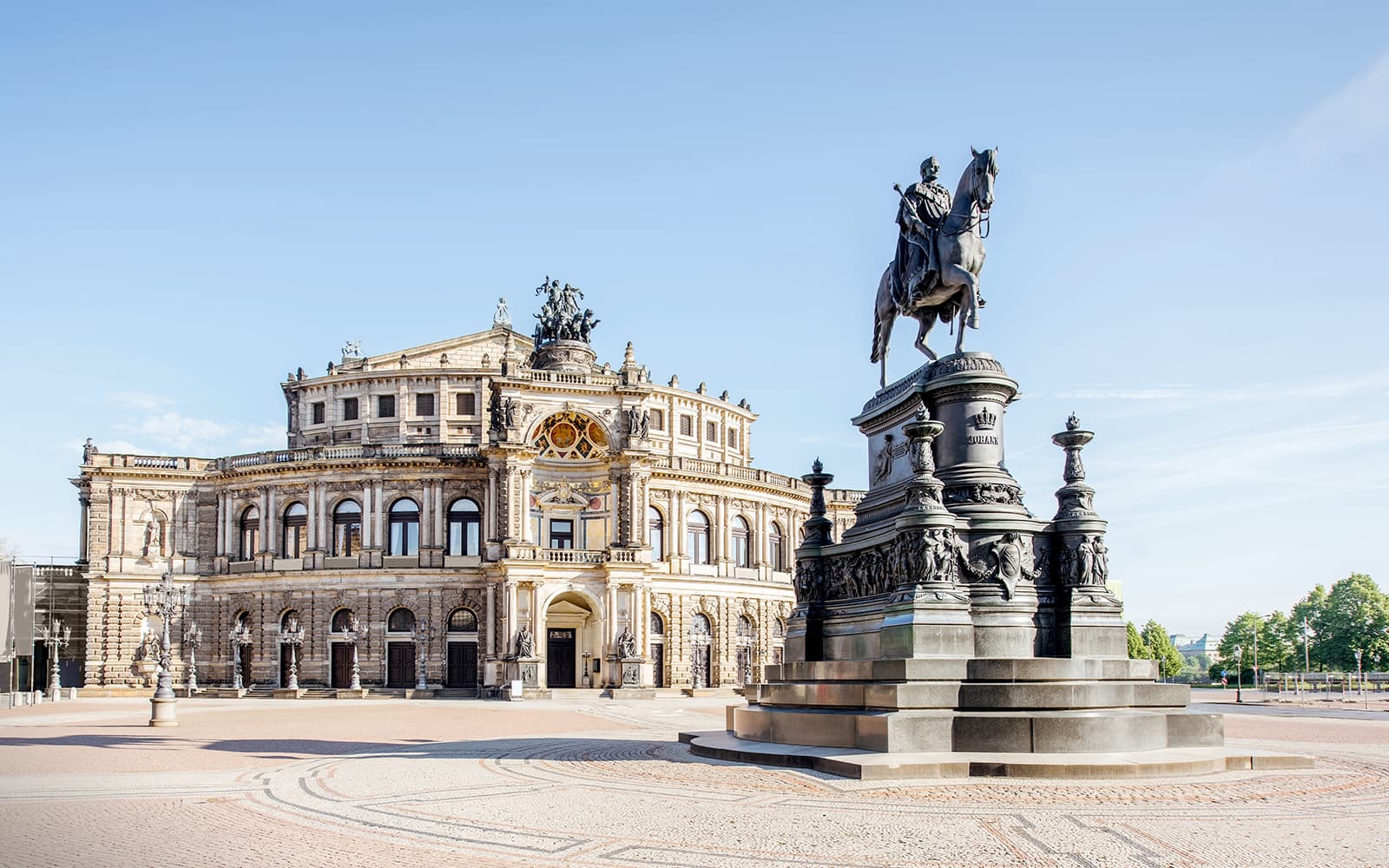 Semperoper Tickets & Guided Tour in Dresden - Attractions | TickYourList