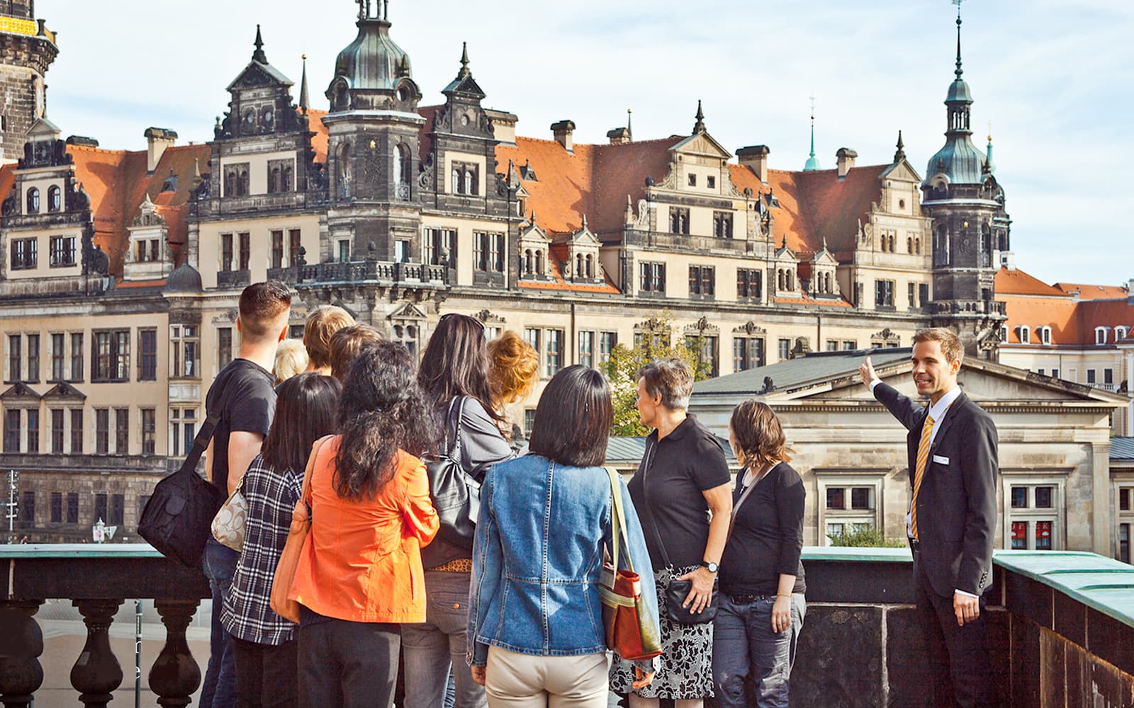 Semperoper Tickets & Old Town Guided Tour