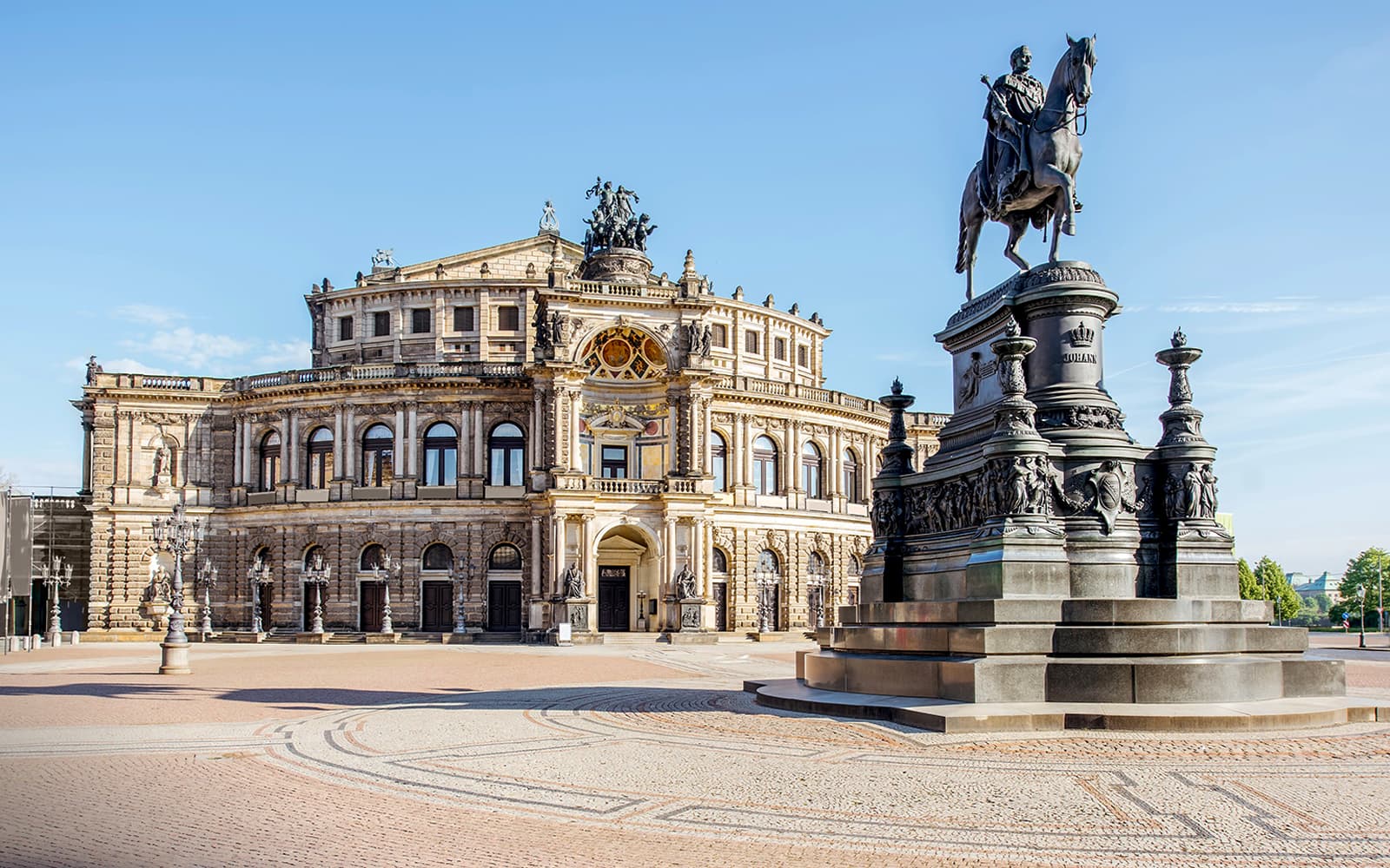 Semperoper Tickets & Old Town Guided Tour in Dresden - Activities | TickYourList