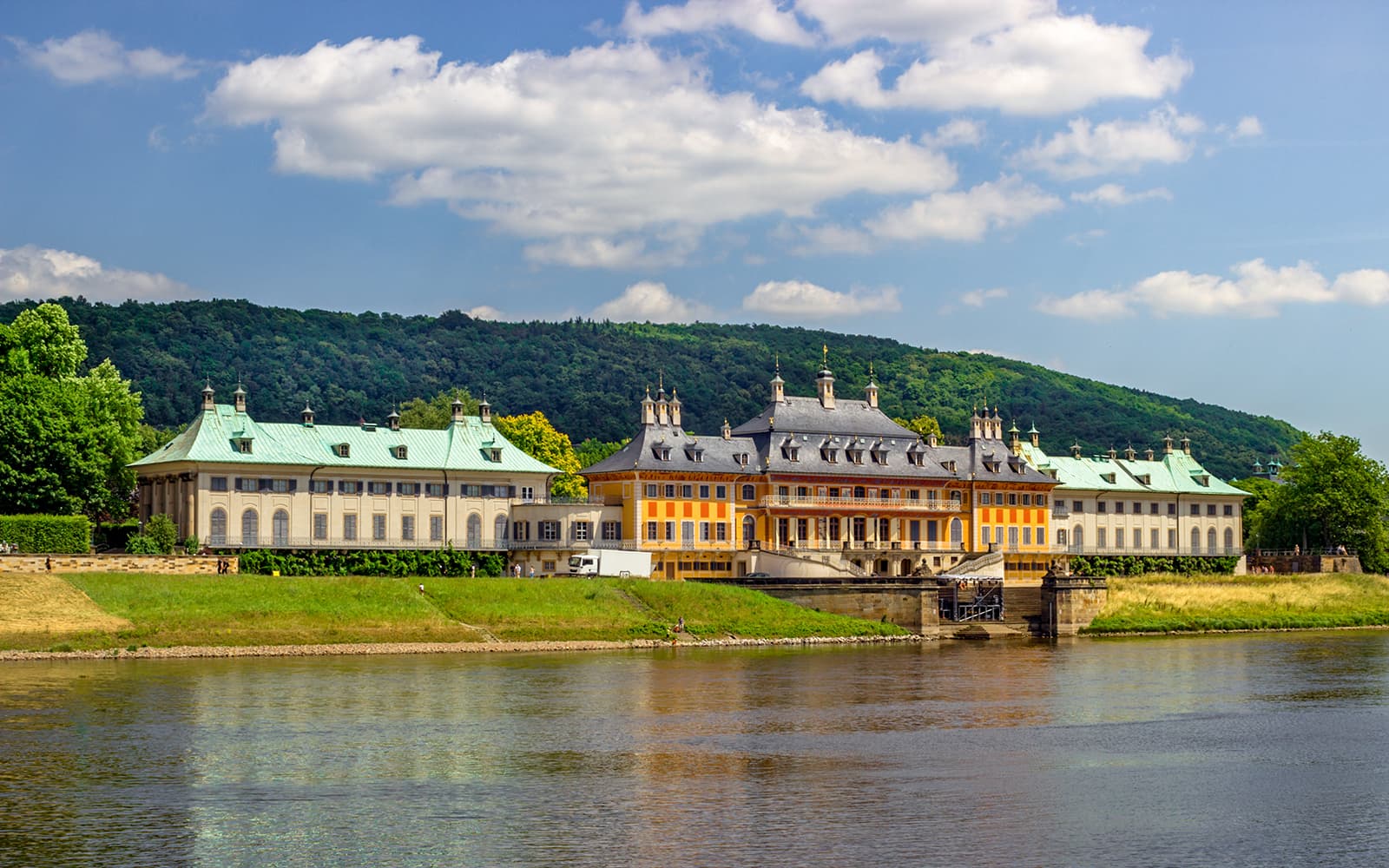 Elbe River Cruise to Pillnitz Castle tickets in Dresden - Full Experience | TickYourList