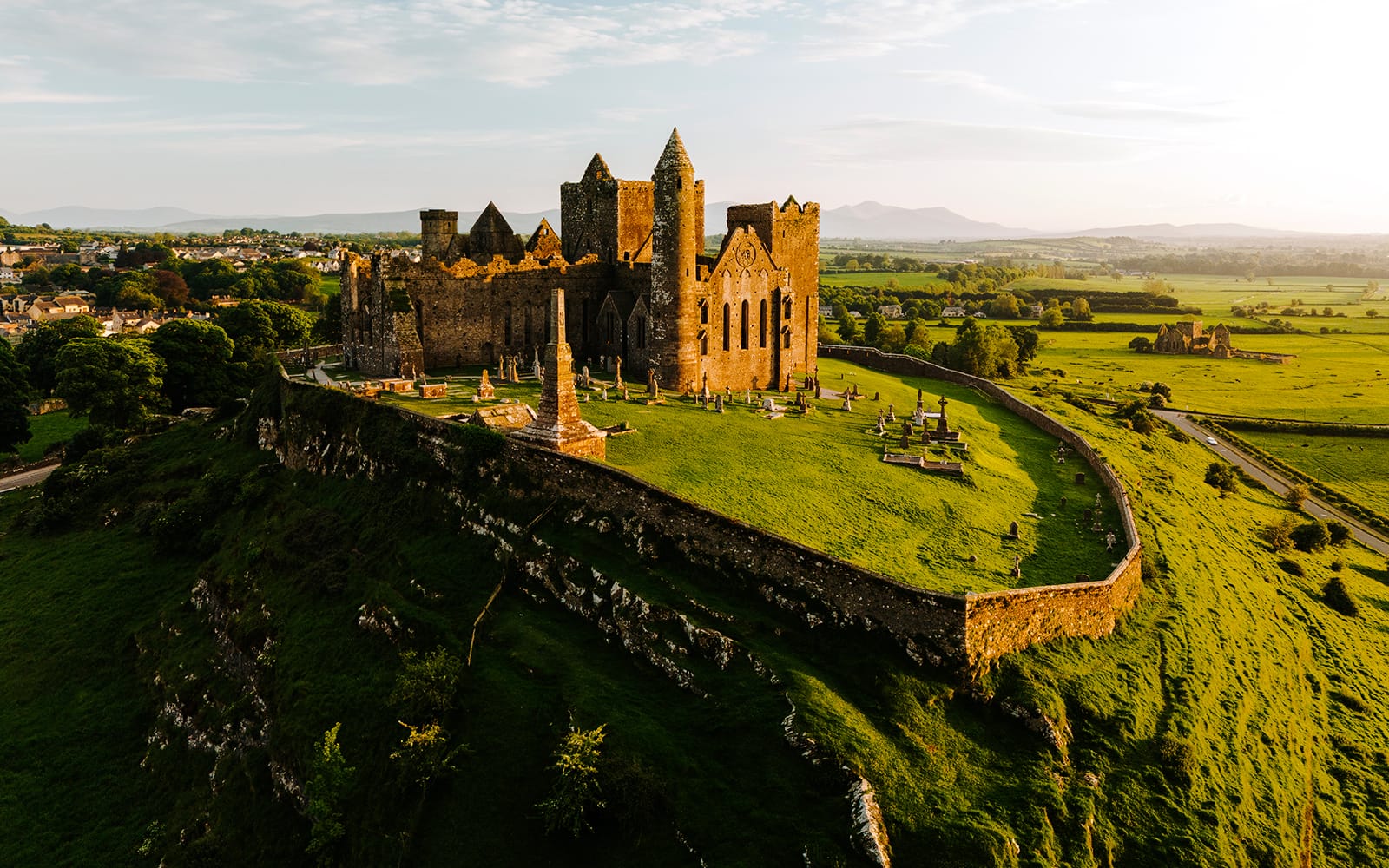 From Dublin: Blarney, Rock of Cashel & Cahir Castles Full-Day Tour tickets in Dublin - Activities | TickYourList