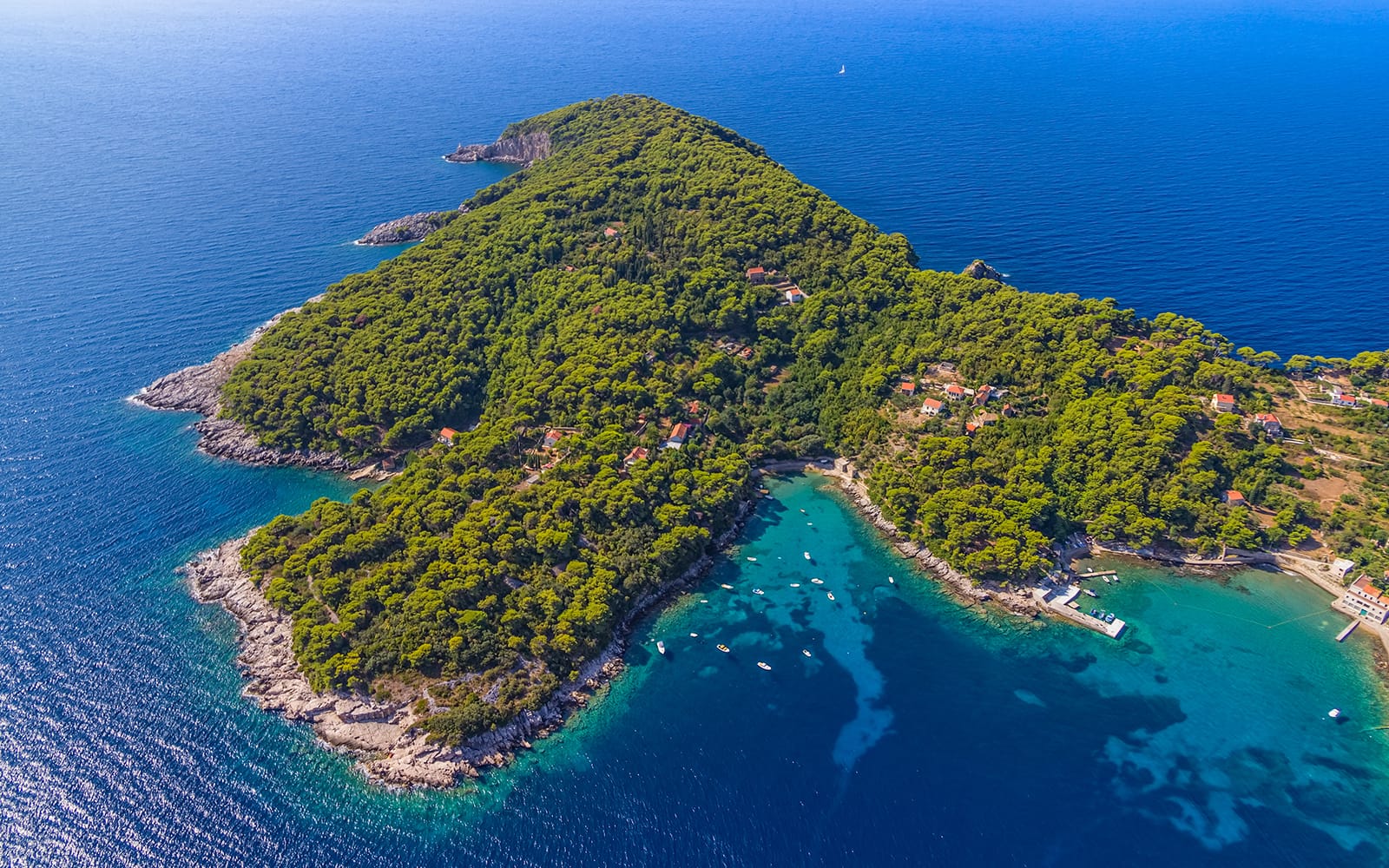 Dubrovnik: Cruise to the Elaphiti Islands with an Open Bar & Lunch tickets in Dubrovnik - Activities | TickYourList