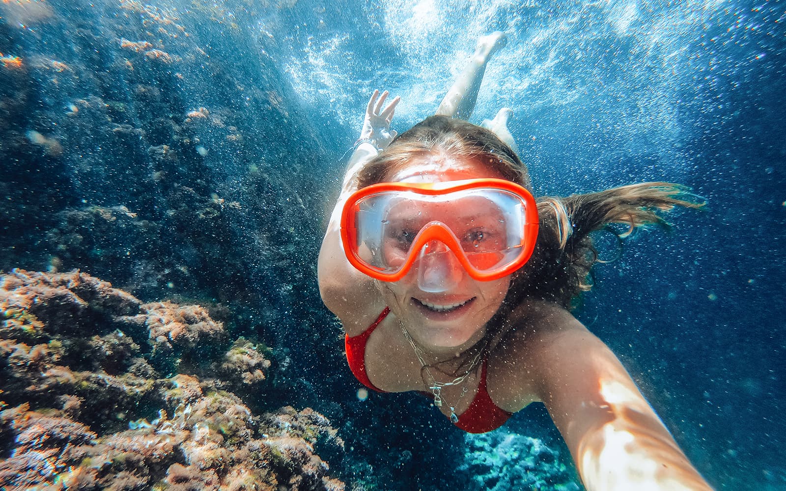 Dubrovnik: Private Boat Tour to Blue Cave & Elaphiti Islands with Unlimited Drinks tickets in Dubrovnik - Features | TickYourList