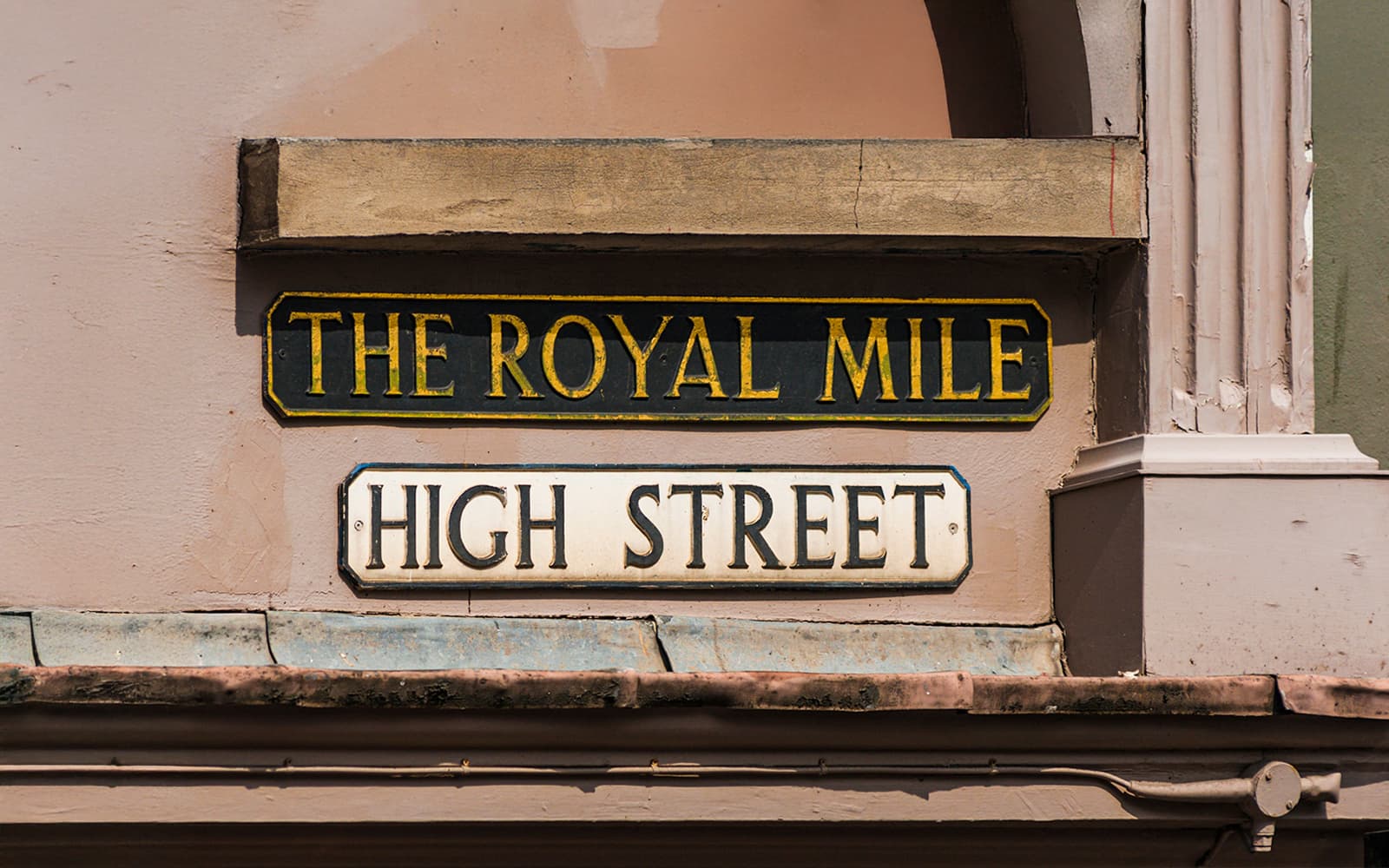 Secrets of the Royal Mile Tour and Entrance to Edinburgh Castle tickets in Edinburgh - Highlights | TickYourList