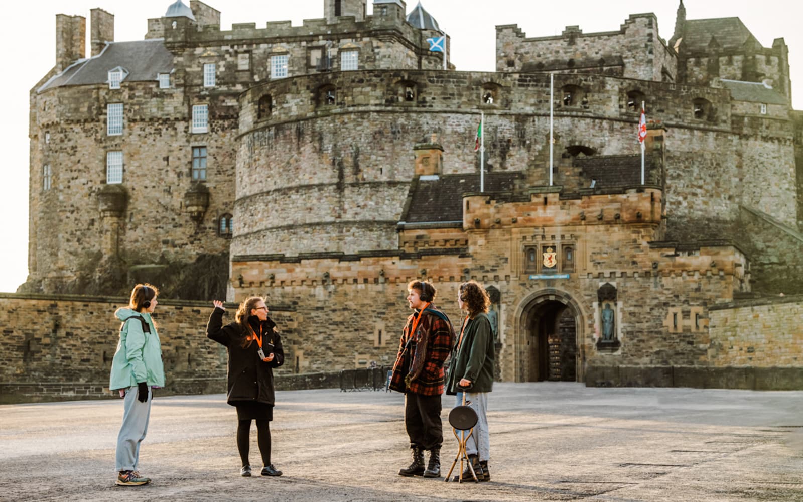 Secrets of the Royal Mile Tour and Entrance to Edinburgh Castle tickets in Edinburgh - Features | TickYourList