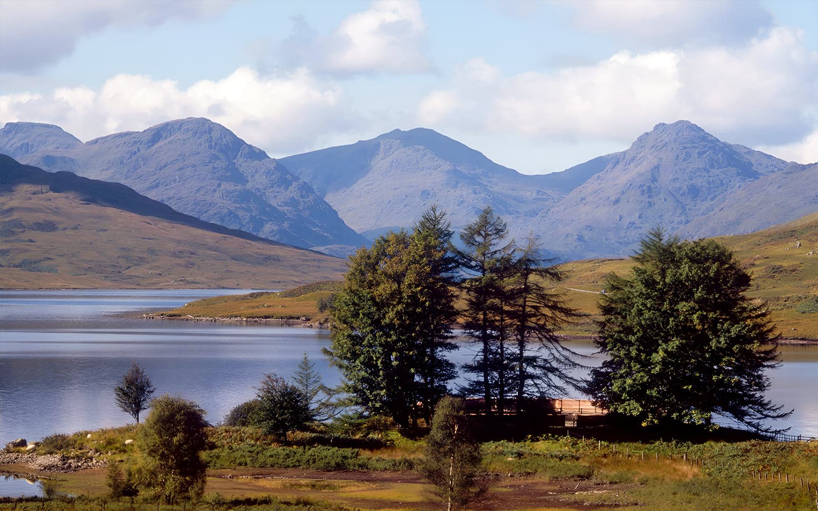 Day Tour of Loch Lomond, Stirling Castle & The Kelpies from Edinburgh tickets in Edinburgh - Highlights | TickYourList