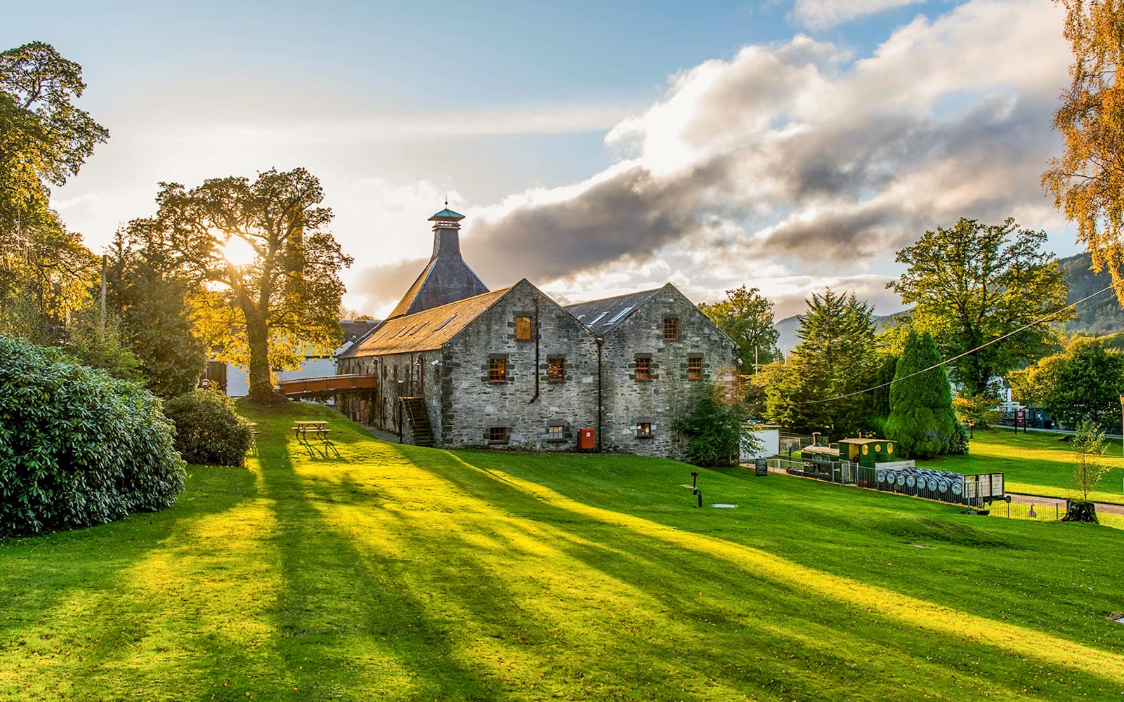 The Ultimate Whisky Experience Day Tour from Edinburgh tickets in Edinburgh | TickYourList