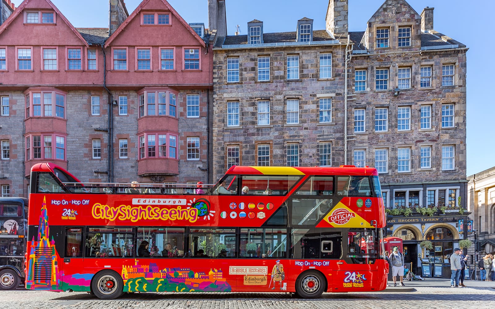 3-Route Edinburgh Hop-On Hop-Off Bus Tour
