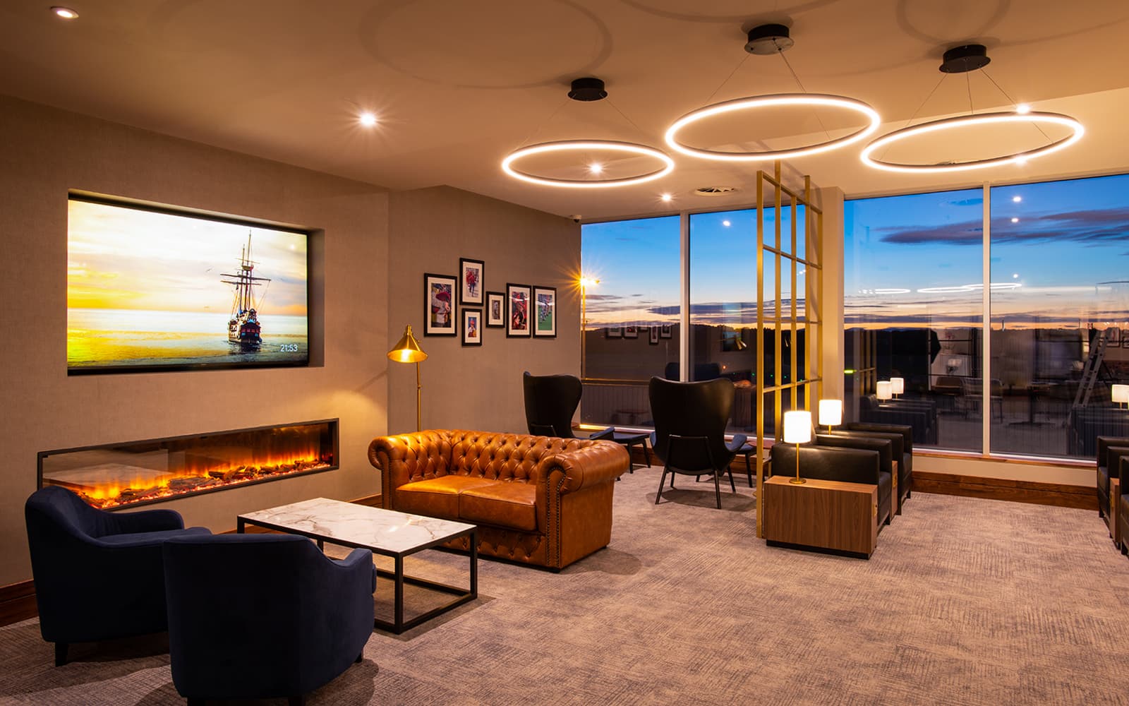 Edinburgh Airport Plaza Premium Lounge Departure Hall Access tickets in Edinburgh - Full Experience | TickYourList