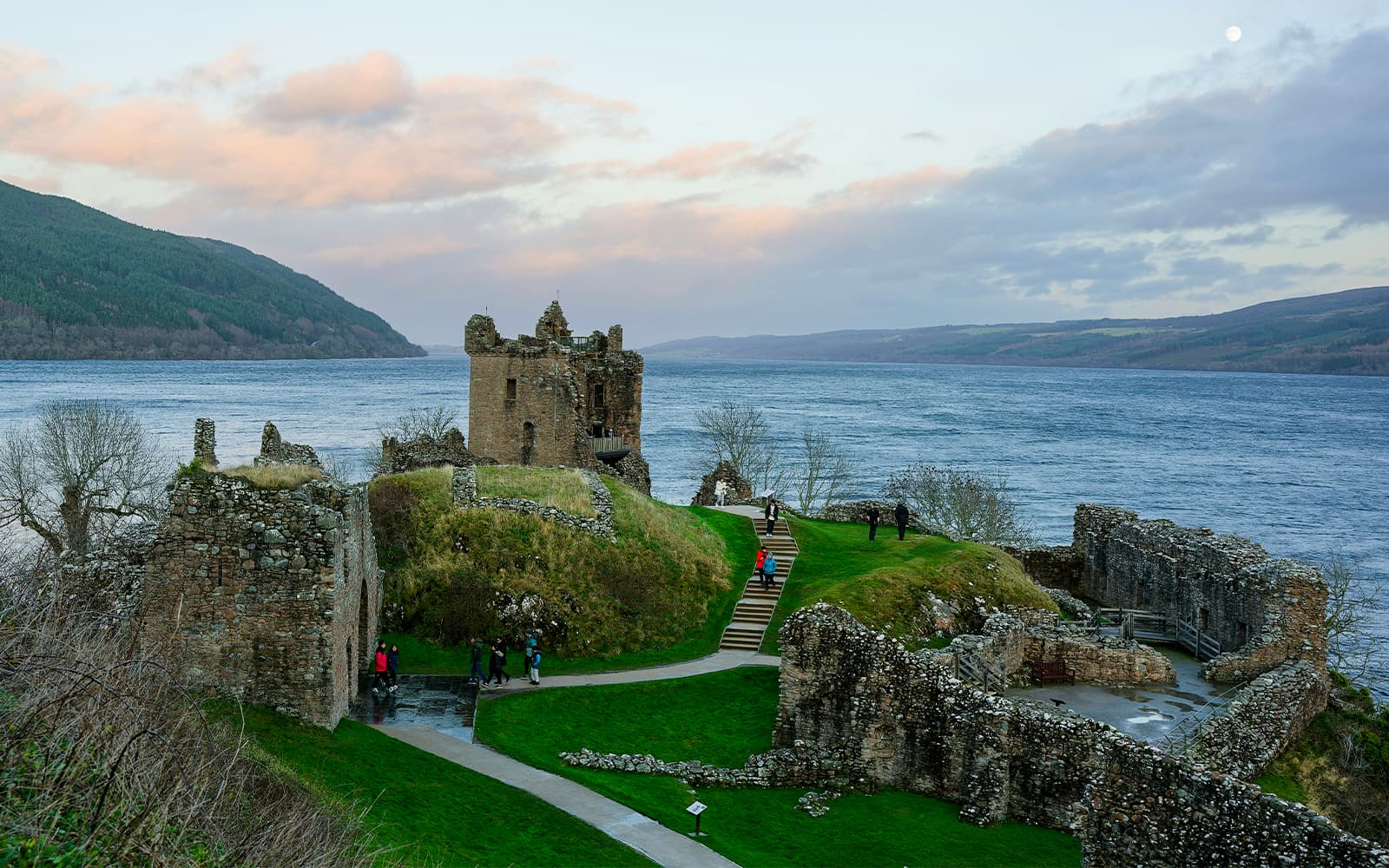 From Inverness: Loch Ness & The Highlands Day Trip tickets in Edinburgh - Features | TickYourList