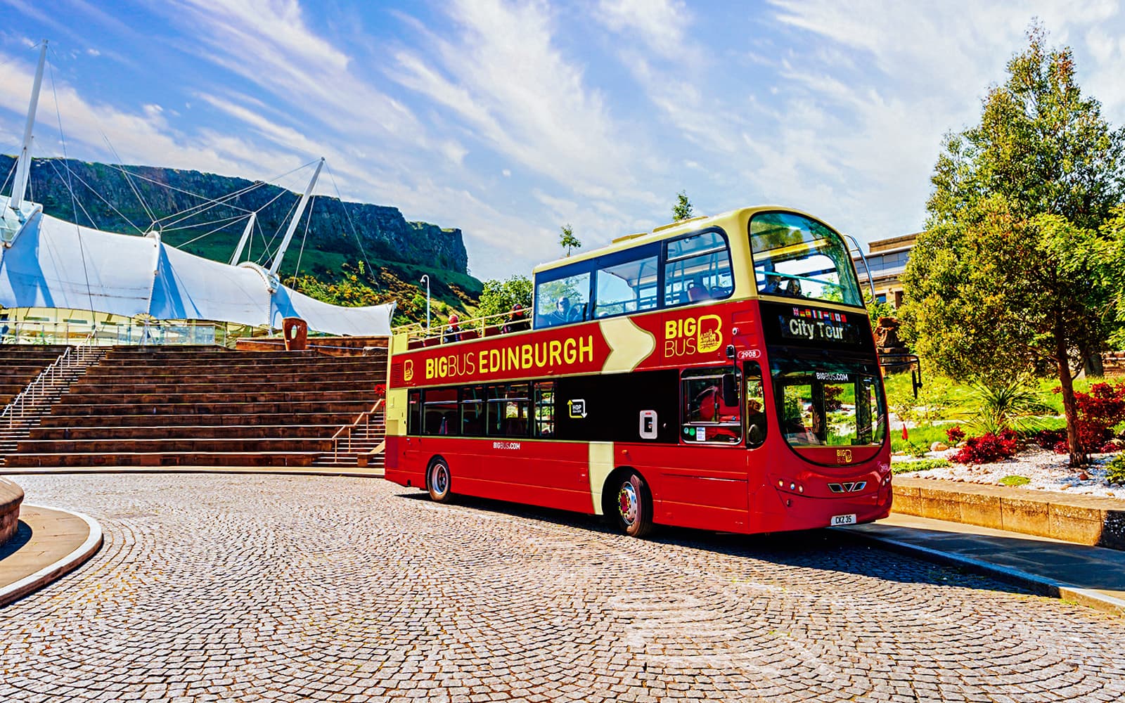 Big Bus: Edinburgh Hop-on Hop-off Bus Tour tickets in Edinburgh - Full Experience | TickYourList