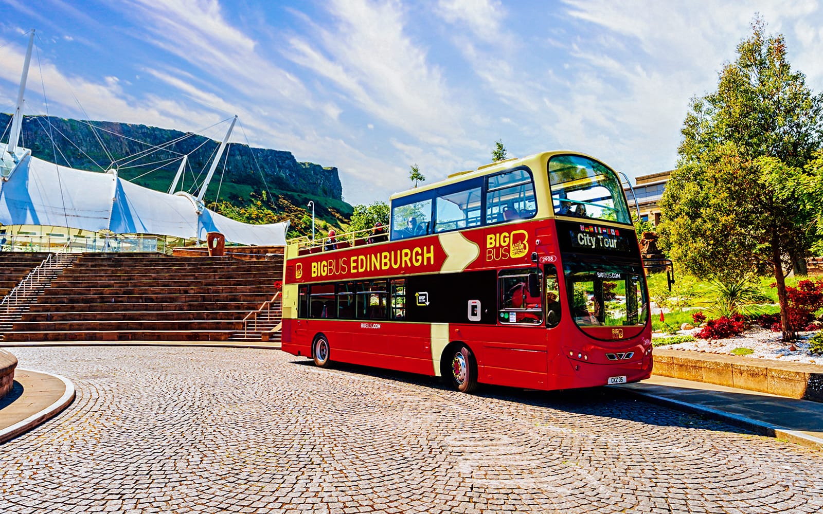 Big Bus: Edinburgh Hop-on Hop-off Bus Tour tickets in Edinburgh - Full Experience | TickYourList