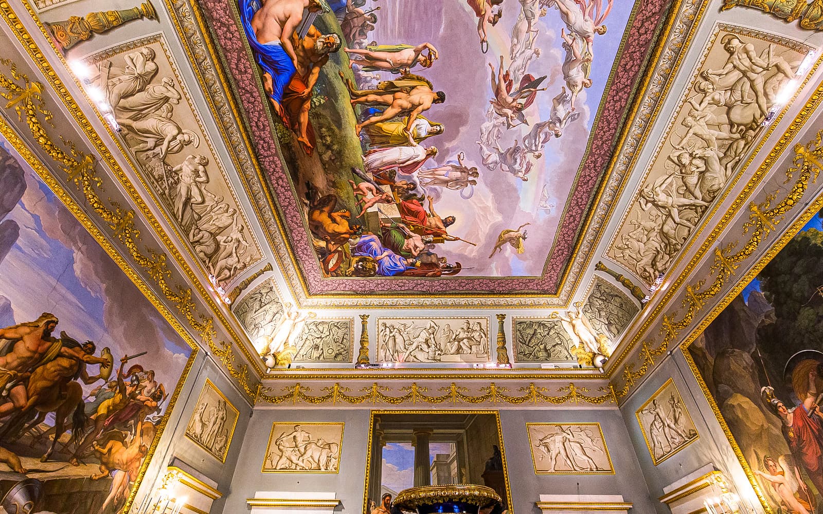 Medici's Mile Guided Walking Tour with Pitti Palace Tickets in Florence - Features | TickYourList
