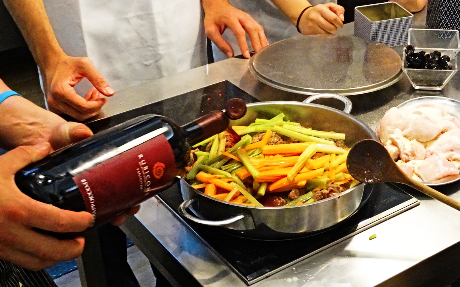 Small Group Cooking Class with Dinner in the Heart of Florence tickets in Florence - Highlights | TickYourList