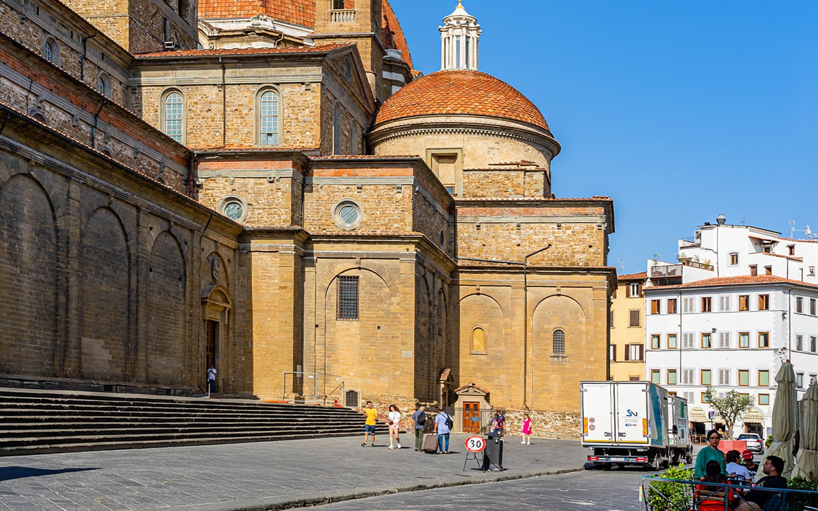 Guided Walking Tour of Medici Mile