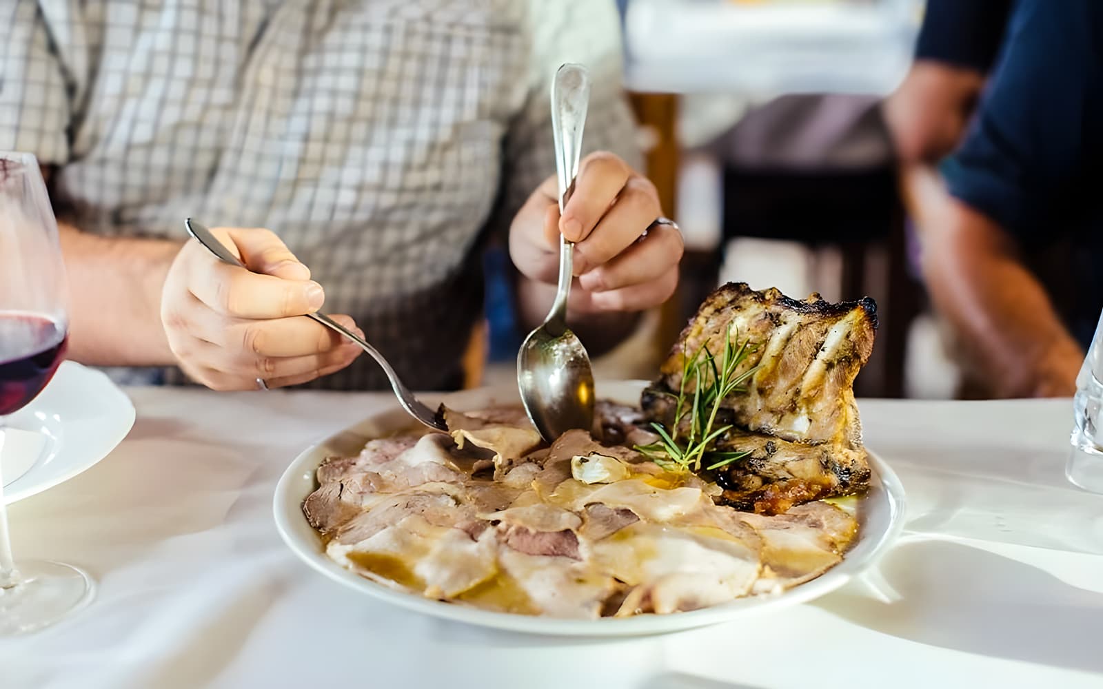 Local Market Tour in Florence and Cooking Class in Tuscan Countryside tickets in Florence - Features | TickYourList