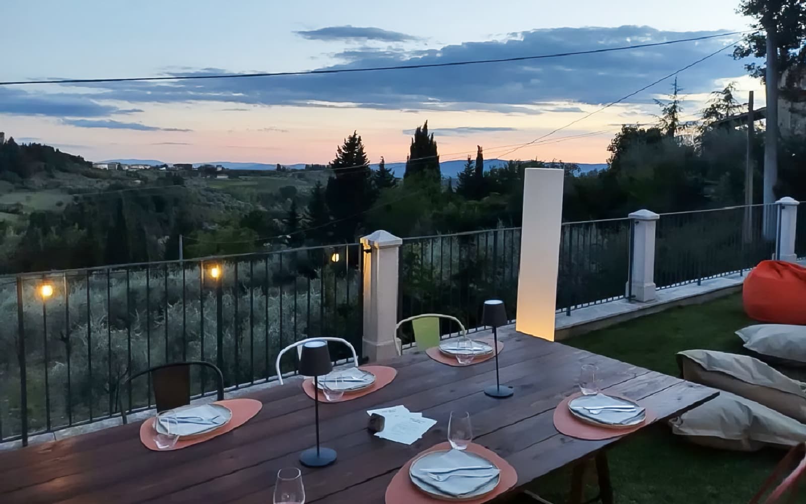 Guided E-Bike Rental in Chianti with Dinner tickets in Florence - Full Experience | TickYourList